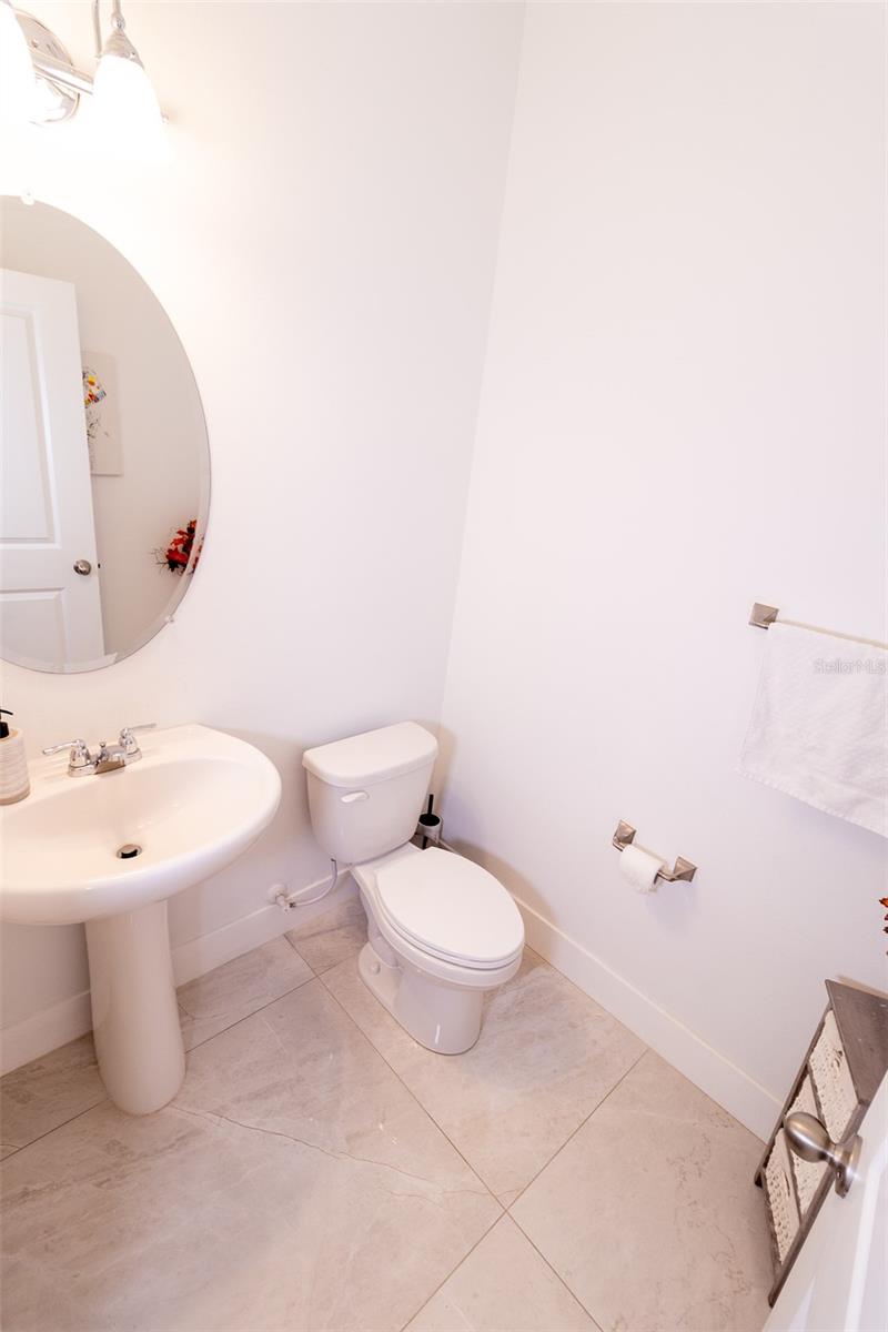 Image 29 of 48 For 35576 Eastbrook Ave