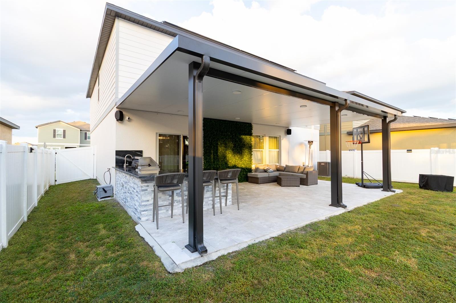 Image 38 of 48 For 35576 Eastbrook Ave