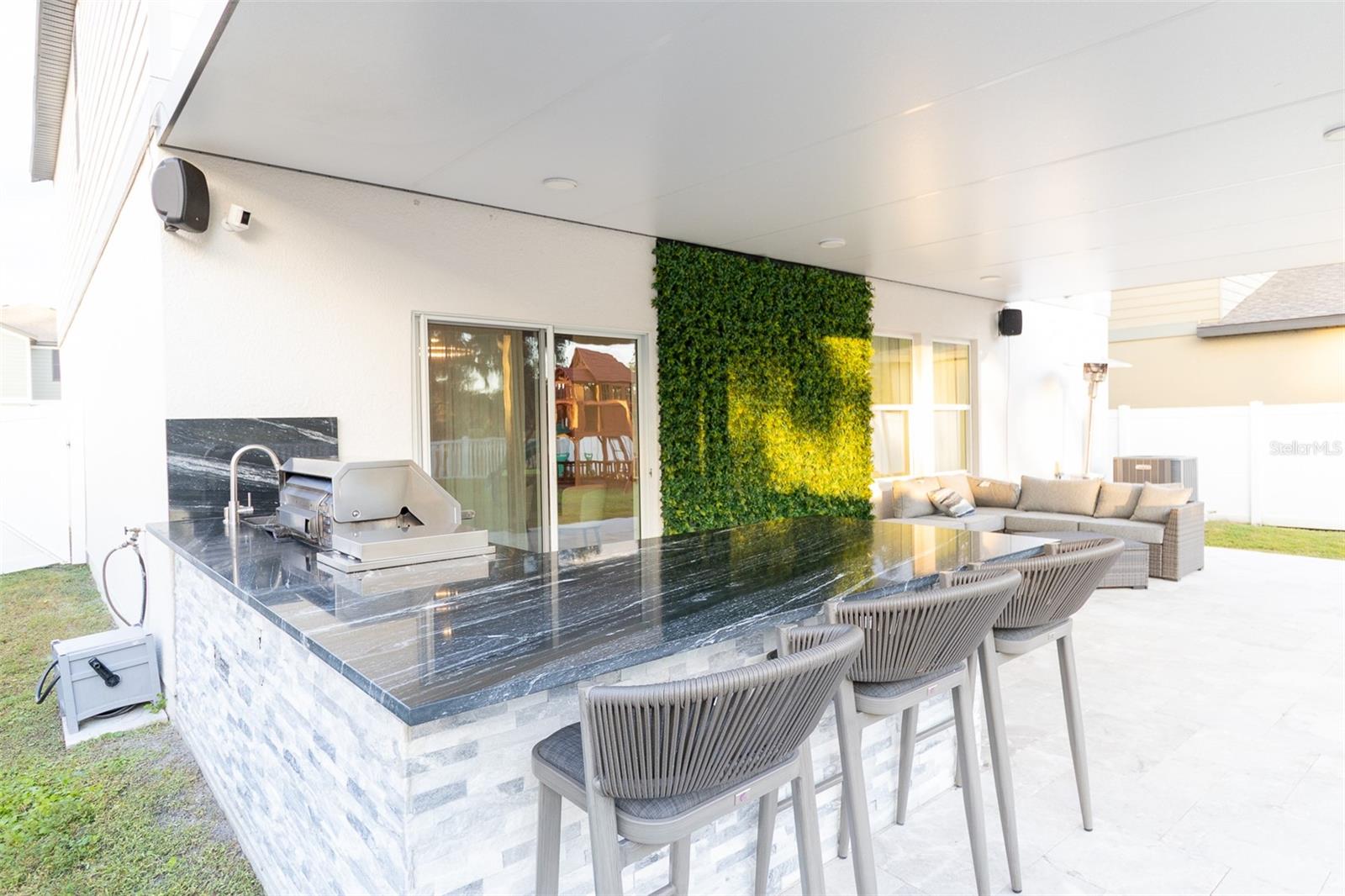 Image 40 of 48 For 35576 Eastbrook Ave