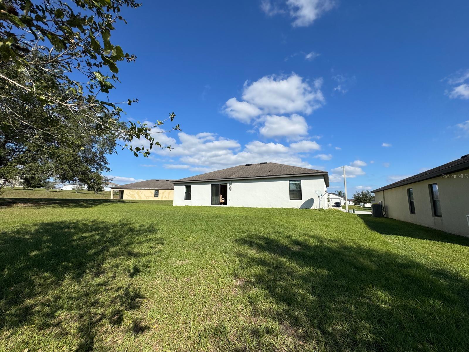 Image 25 of 27 For 1976 Piedmont Court