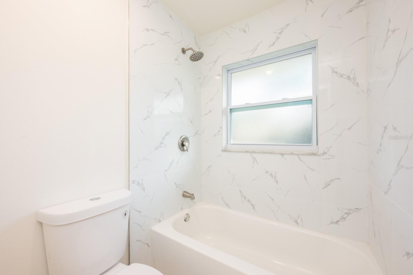 Image 22 of 47 For 1236 Russell Drive