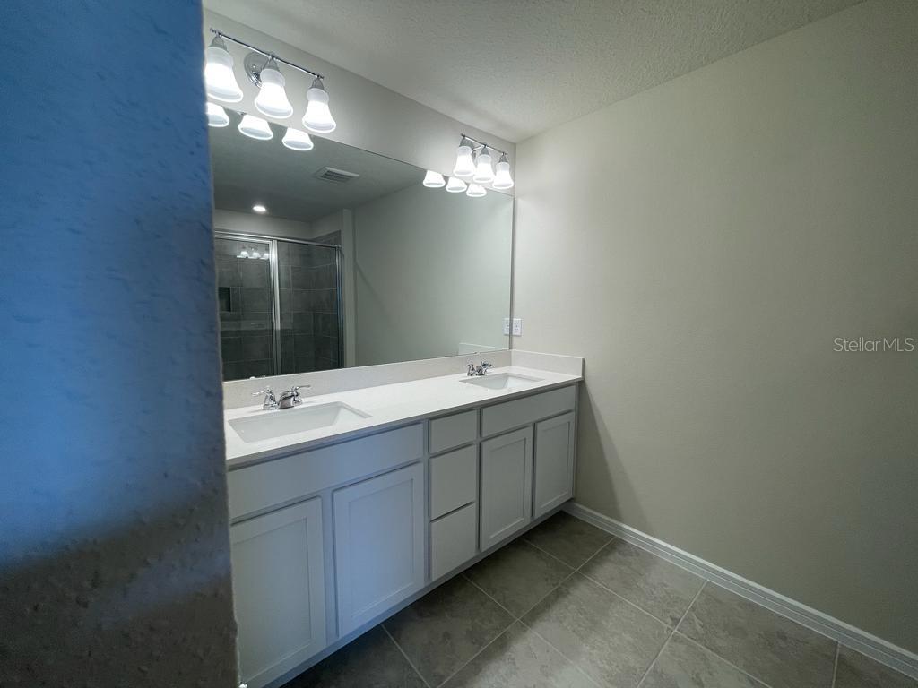 Image 26 of 41 For 1998 Canny Cv