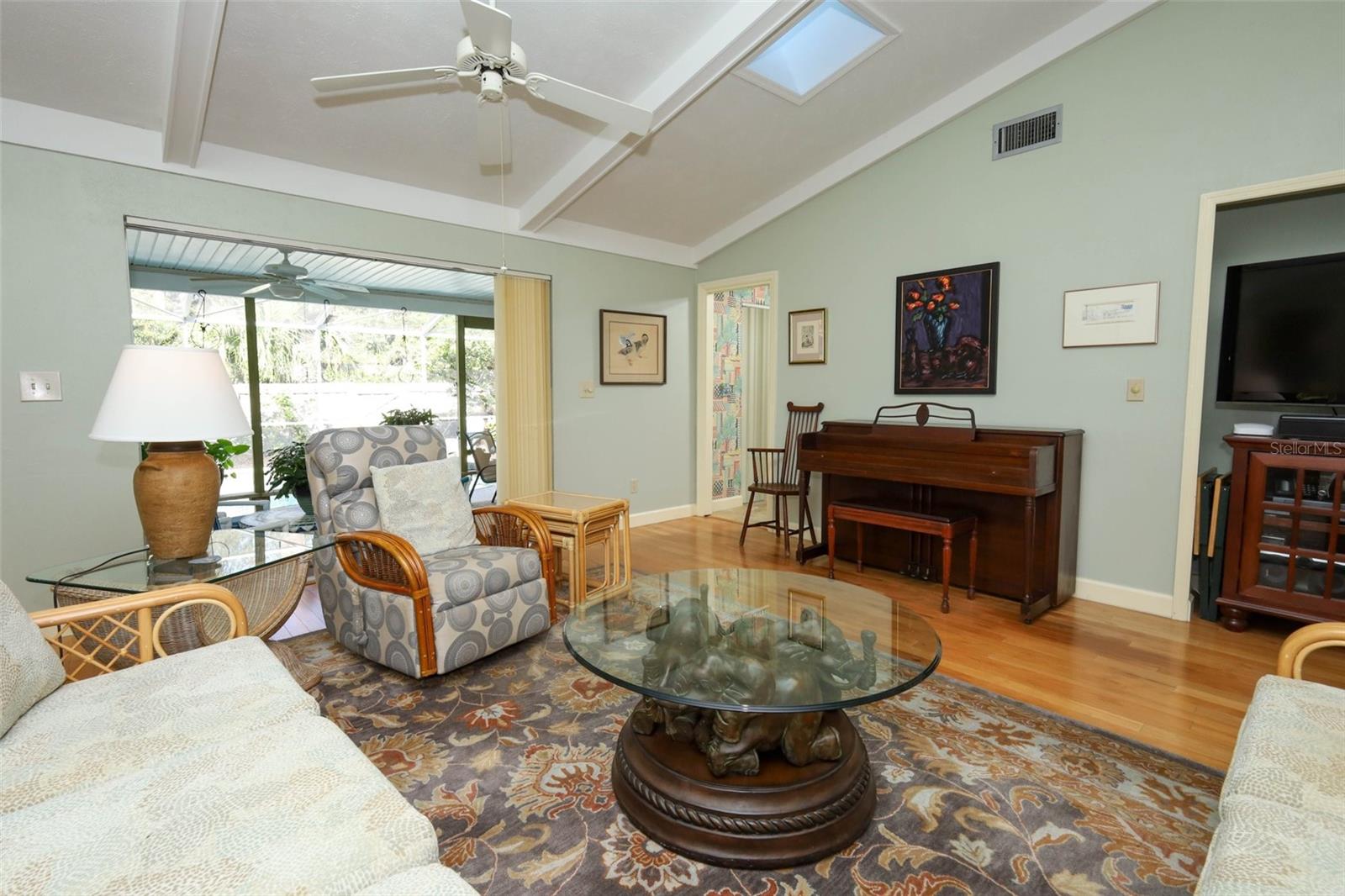 Image 9 of 58 For 141 Duncan Trail