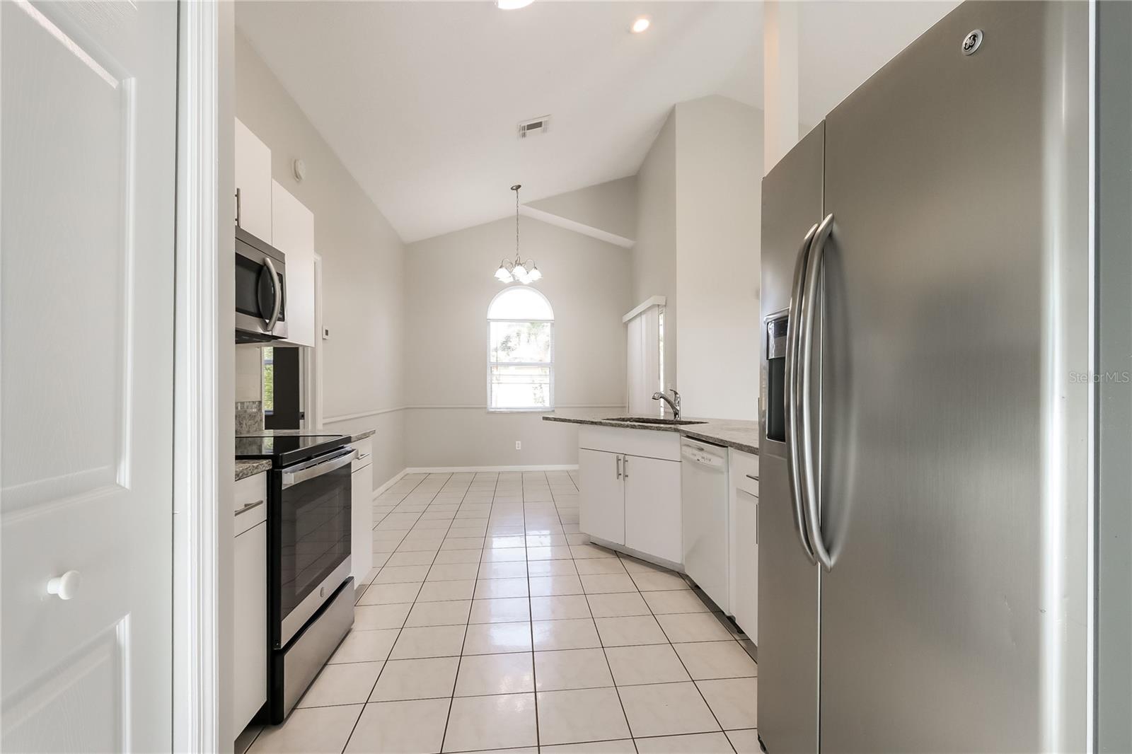 Image 7 of 16 For 4031 Claremont Drive