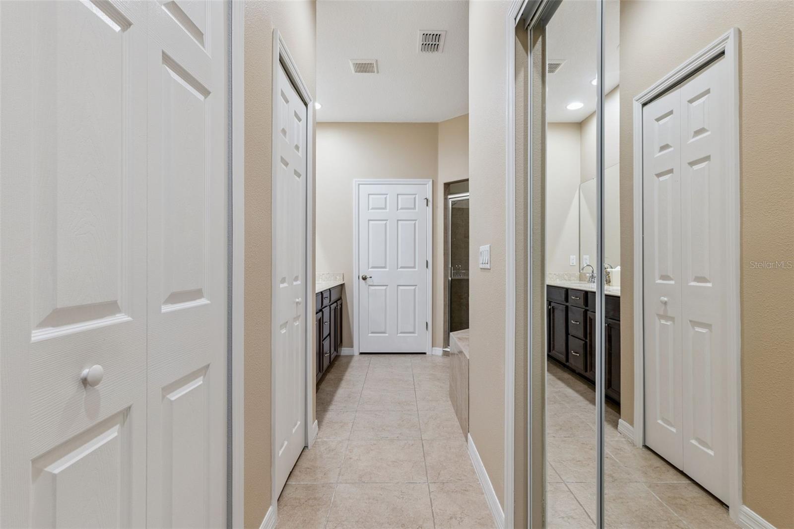 Image 11 of 36 For 5534 Siracusa Lane