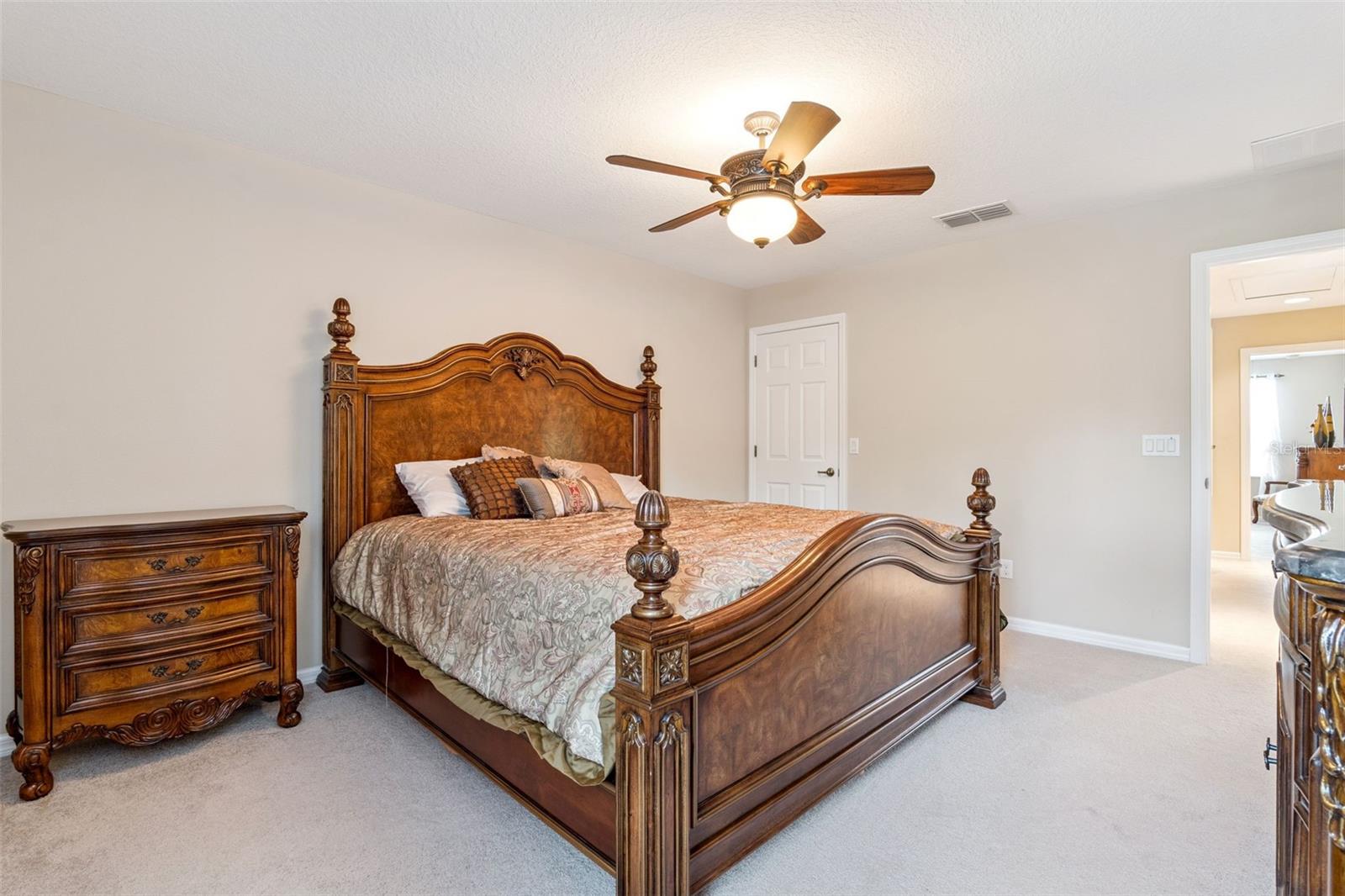 Image 19 of 36 For 5534 Siracusa Lane