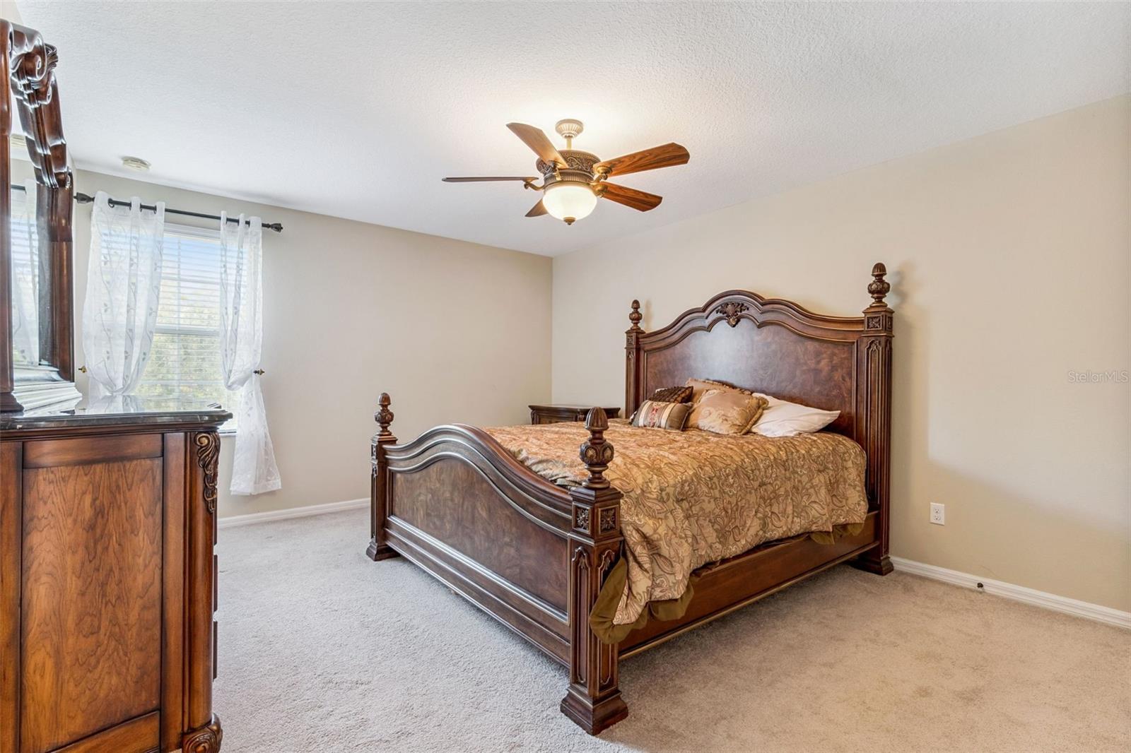 Image 20 of 36 For 5534 Siracusa Lane