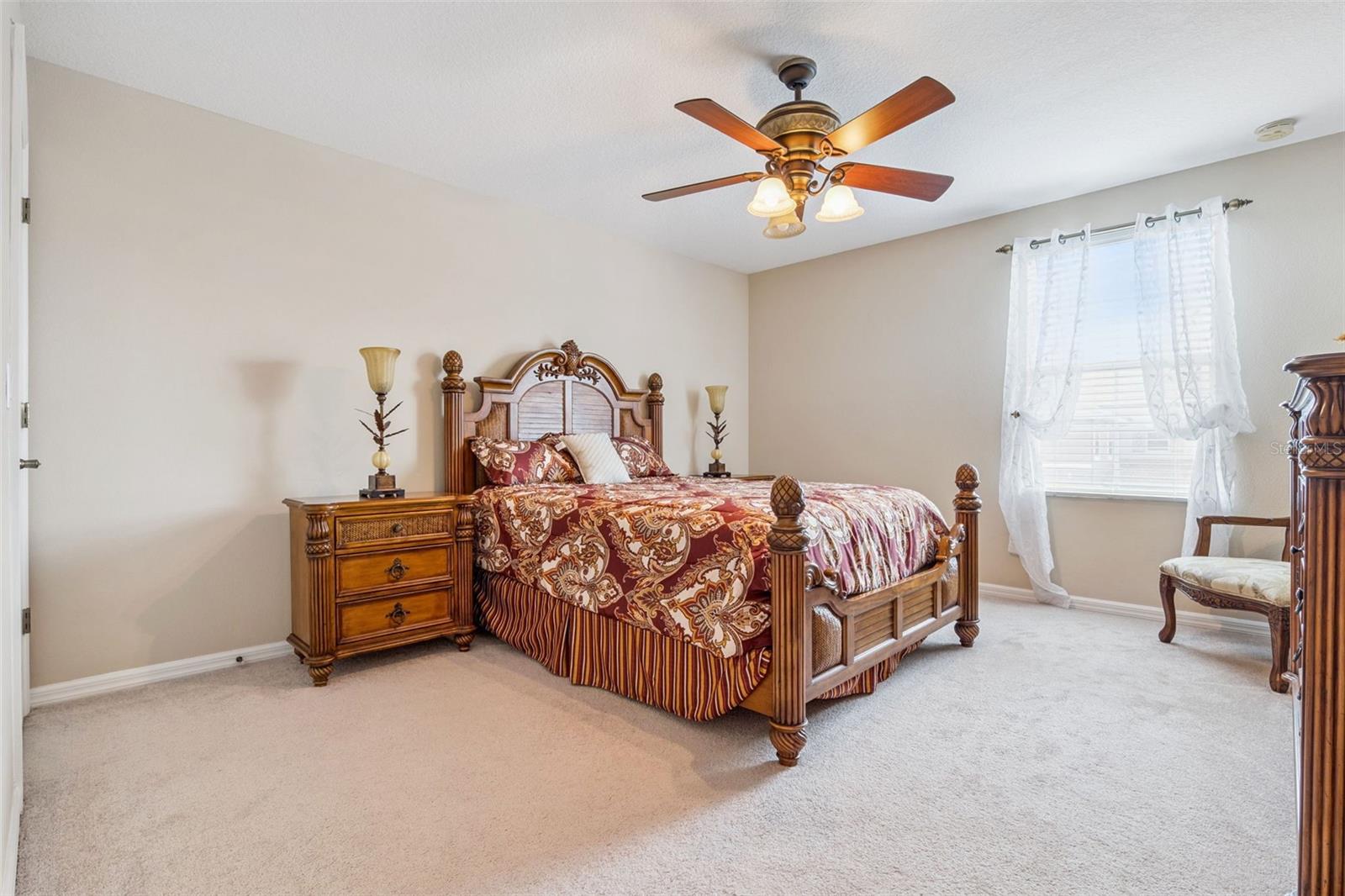 Image 22 of 36 For 5534 Siracusa Lane