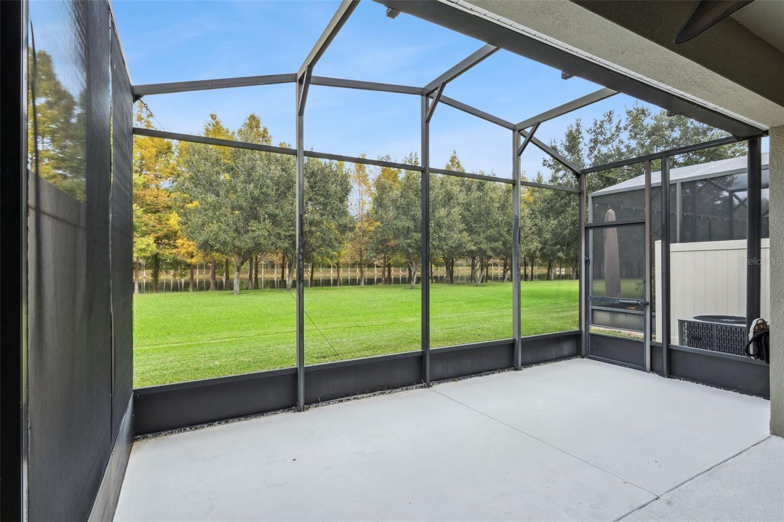 Image 26 of 36 For 5534 Siracusa Lane