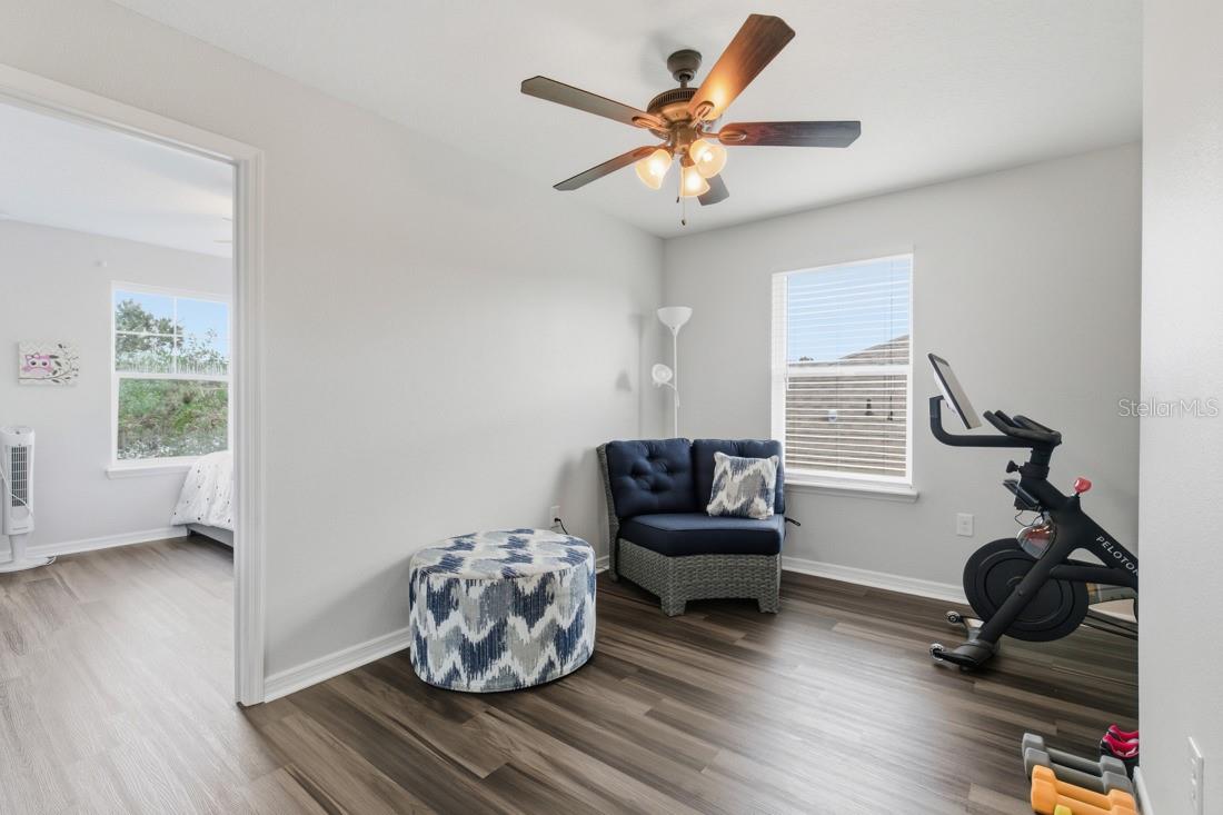 Image 25 of 47 For 1493 Reflection Cove