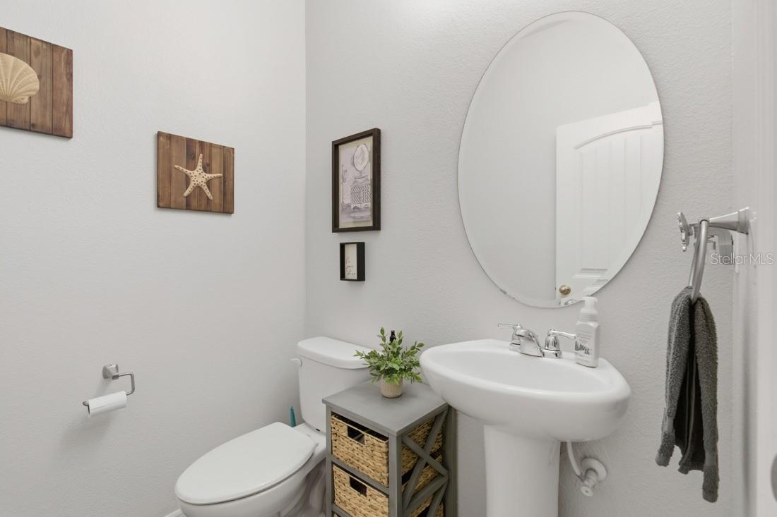 Image 28 of 47 For 1493 Reflection Cove