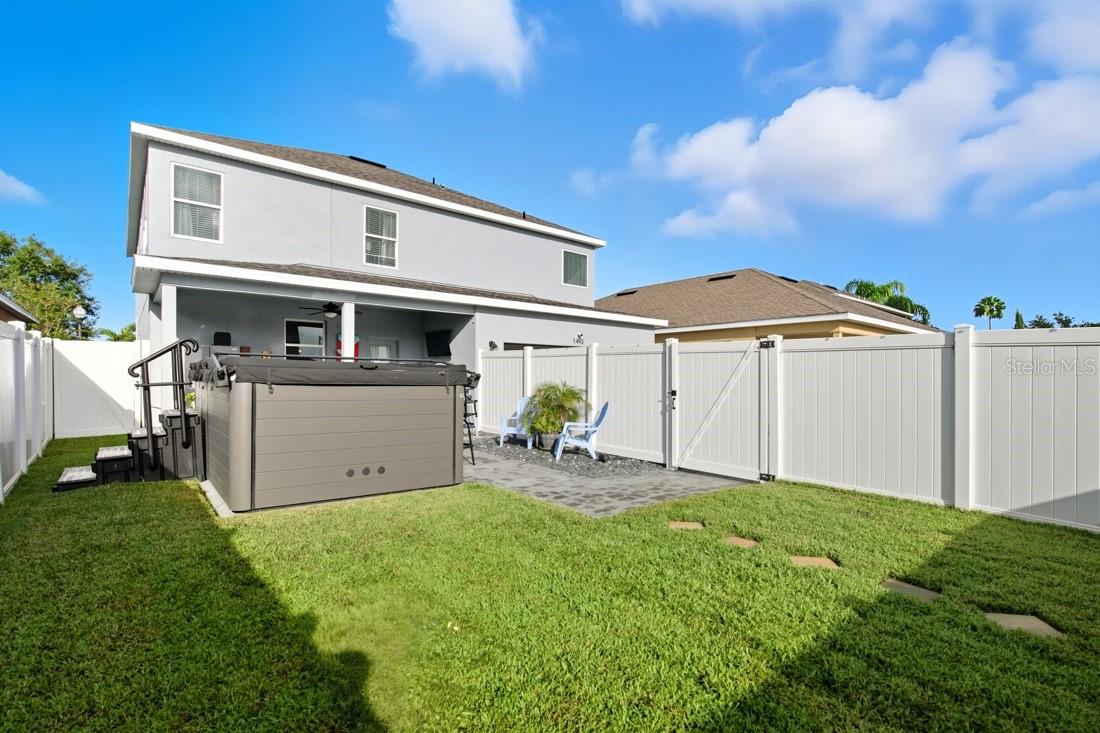 Image 34 of 47 For 1493 Reflection Cove