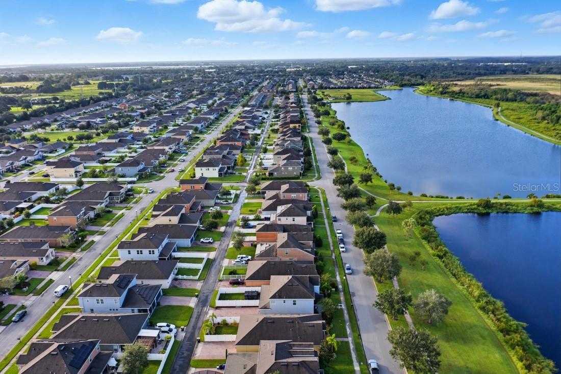 Image 40 of 47 For 1493 Reflection Cove