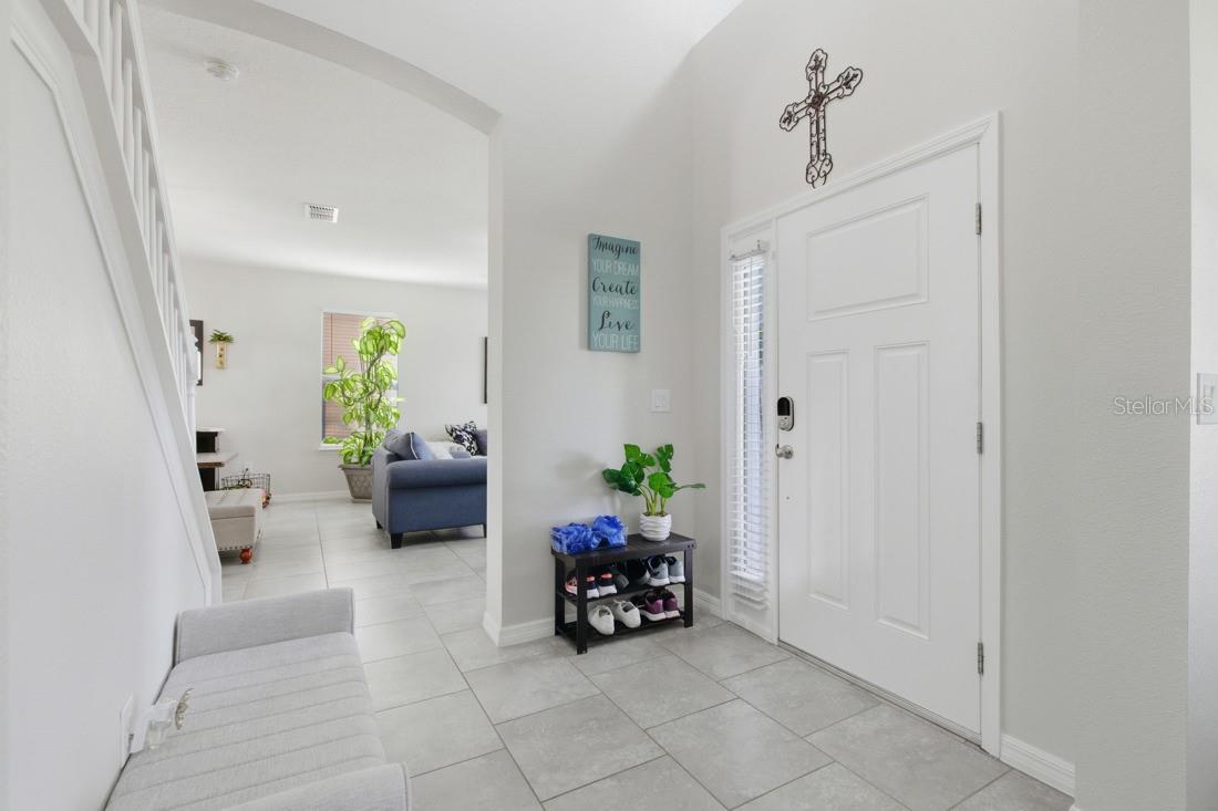 Image 7 of 47 For 1493 Reflection Cove