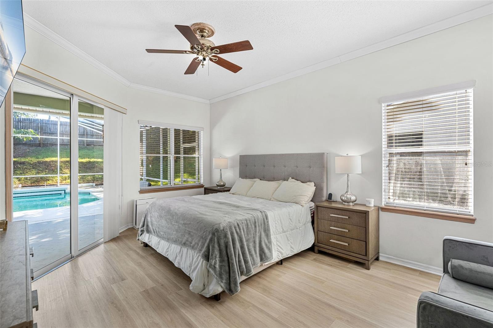 Image 14 of 34 For 8449 Island Palm Circle