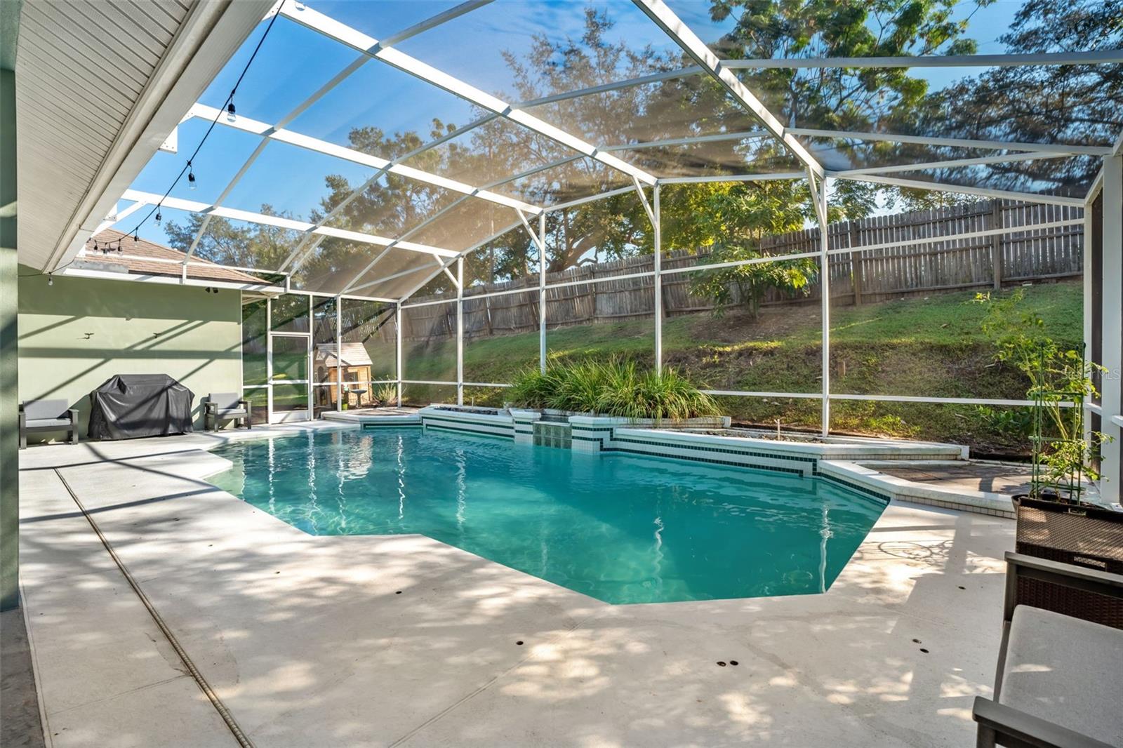 Image 24 of 34 For 8449 Island Palm Circle