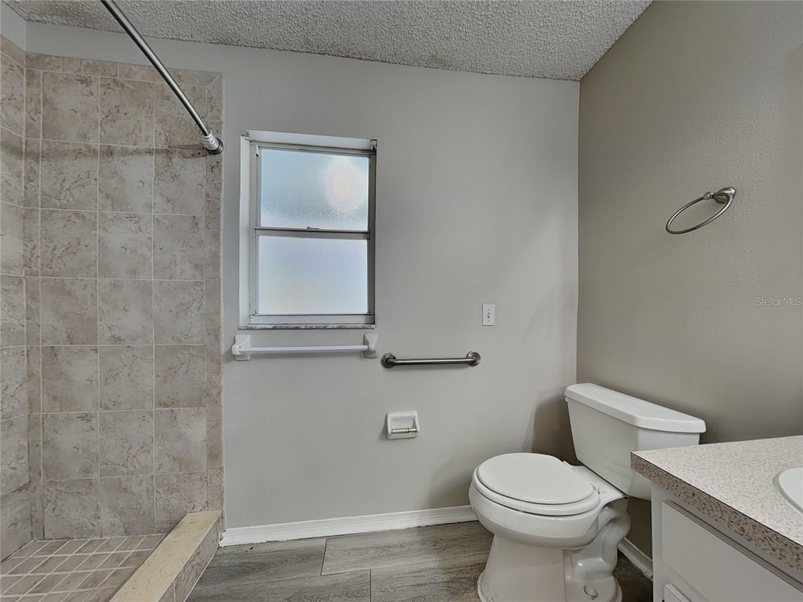 Image 12 of 15 For 8904 Bridgeford Oaks Drive