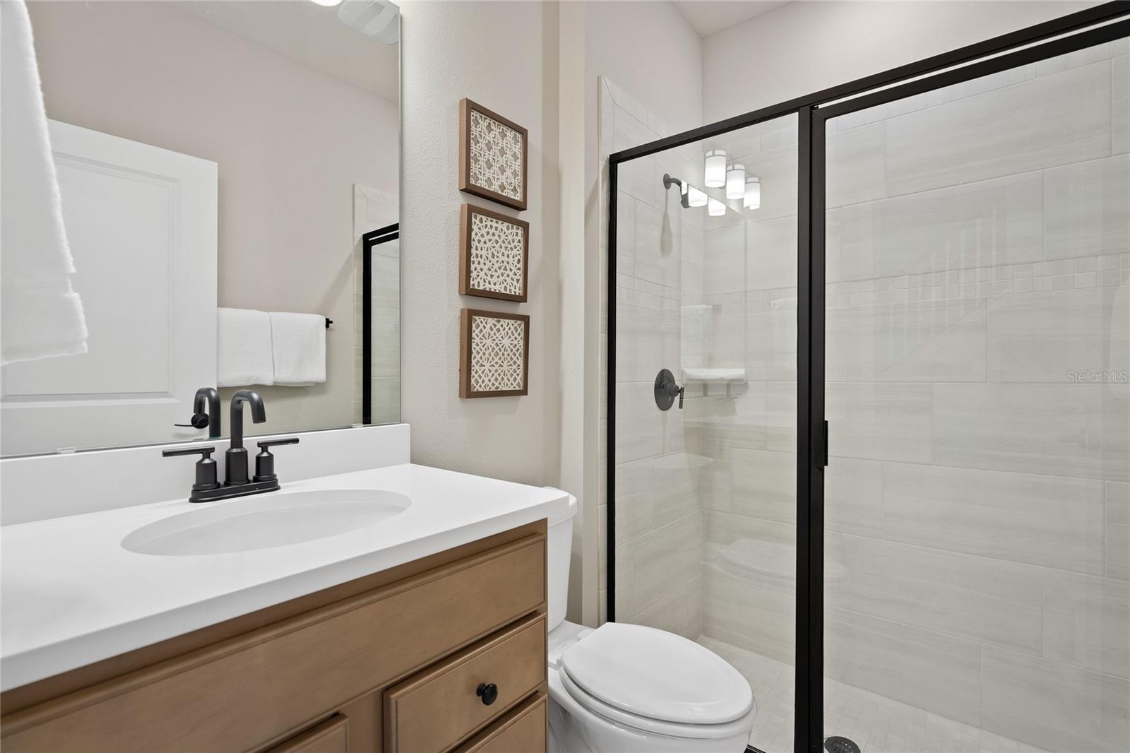 Image 18 of 29 For 4608 Orchard View Alley