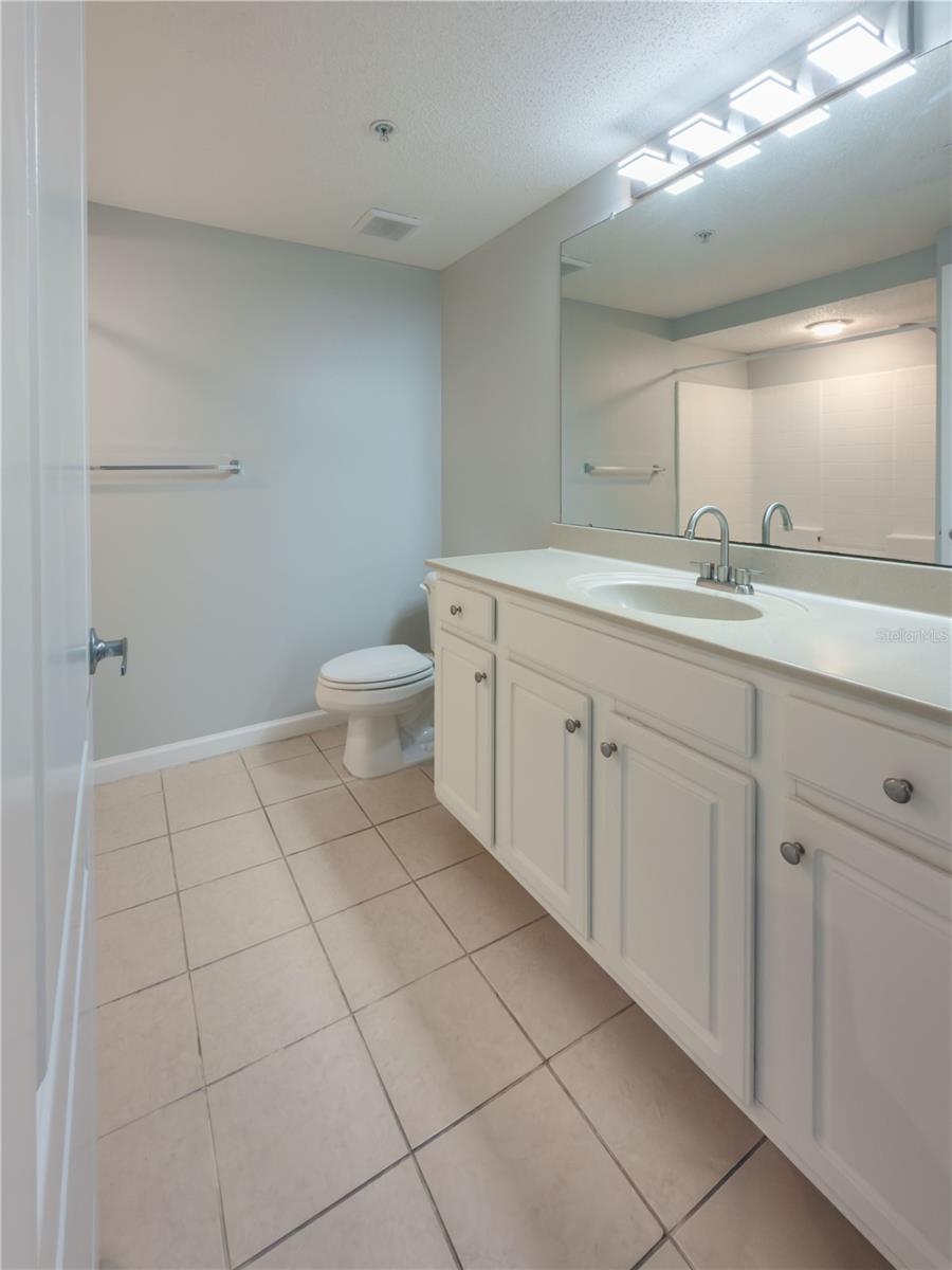 Image 13 of 24 For 12203 Wild Iris Way 108