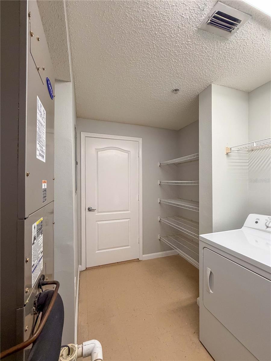 Image 20 of 24 For 12203 Wild Iris Way 108