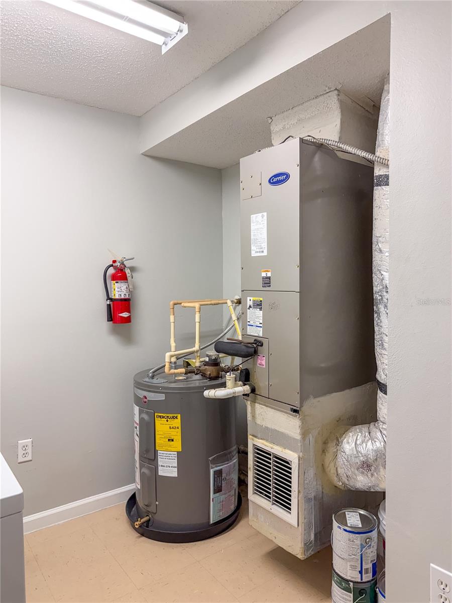 Image 21 of 24 For 12203 Wild Iris Way 108