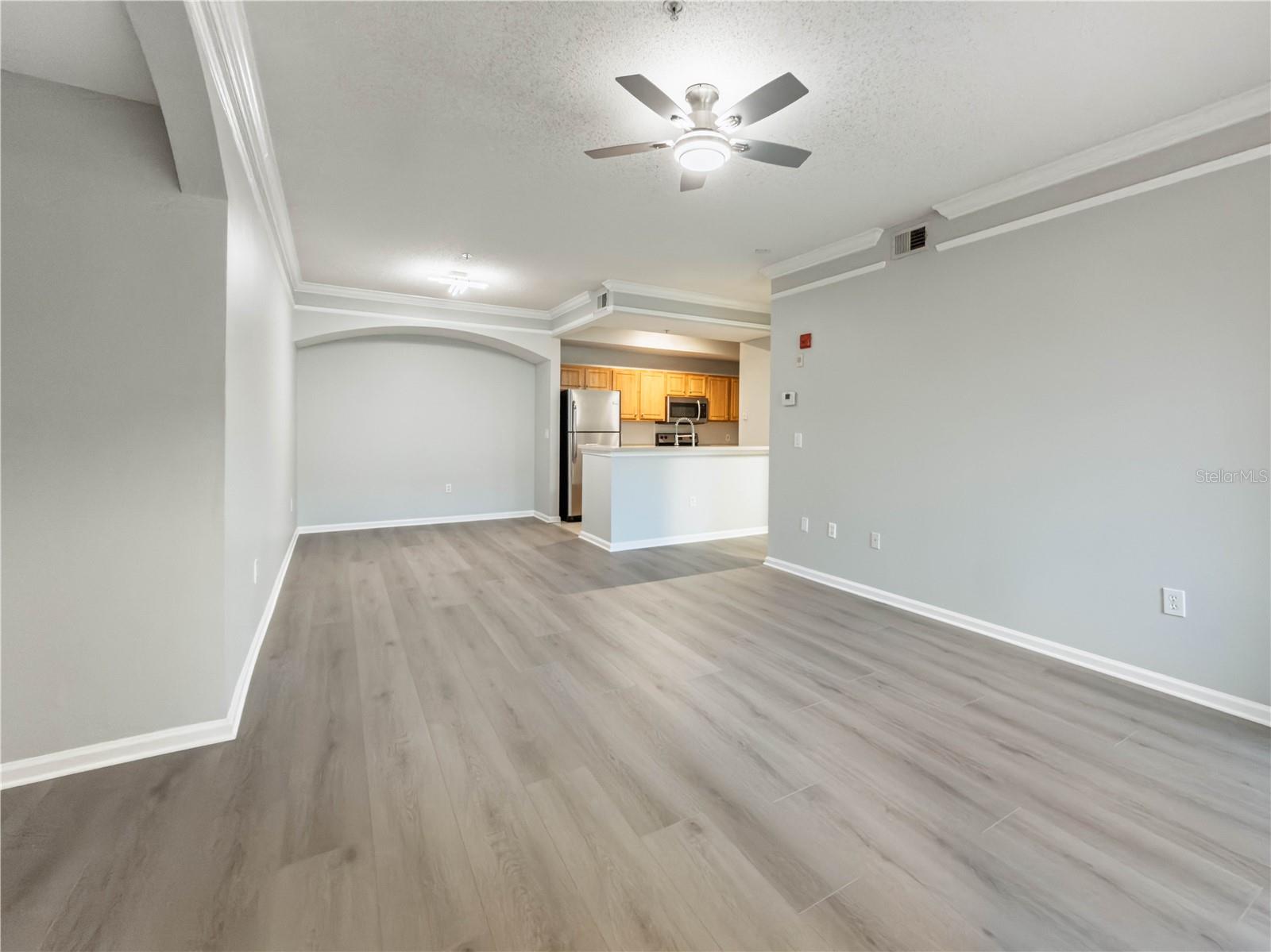 Image 4 of 24 For 12203 Wild Iris Way 108