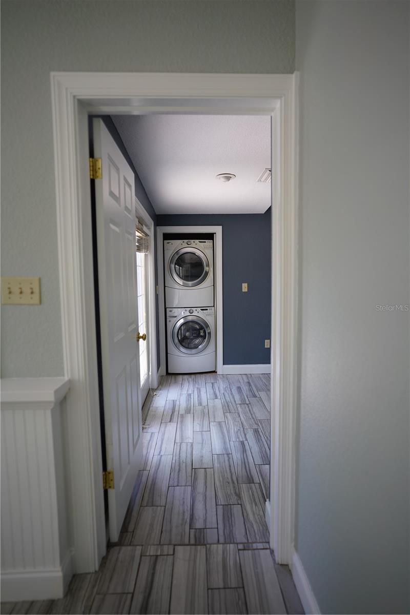 Image 17 of 25 For 2514 Illinois Street