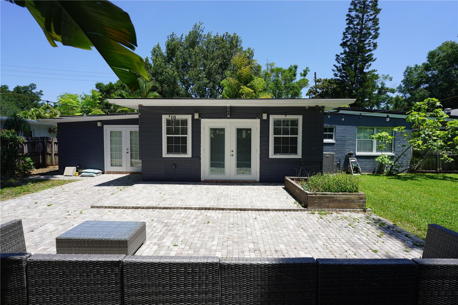 Image 23 of 25 For 2514 Illinois Street