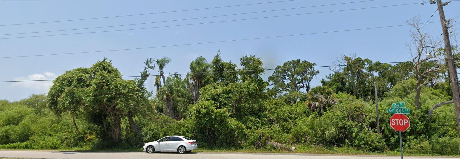 Image 3 of 7 For 4266 Placida Road