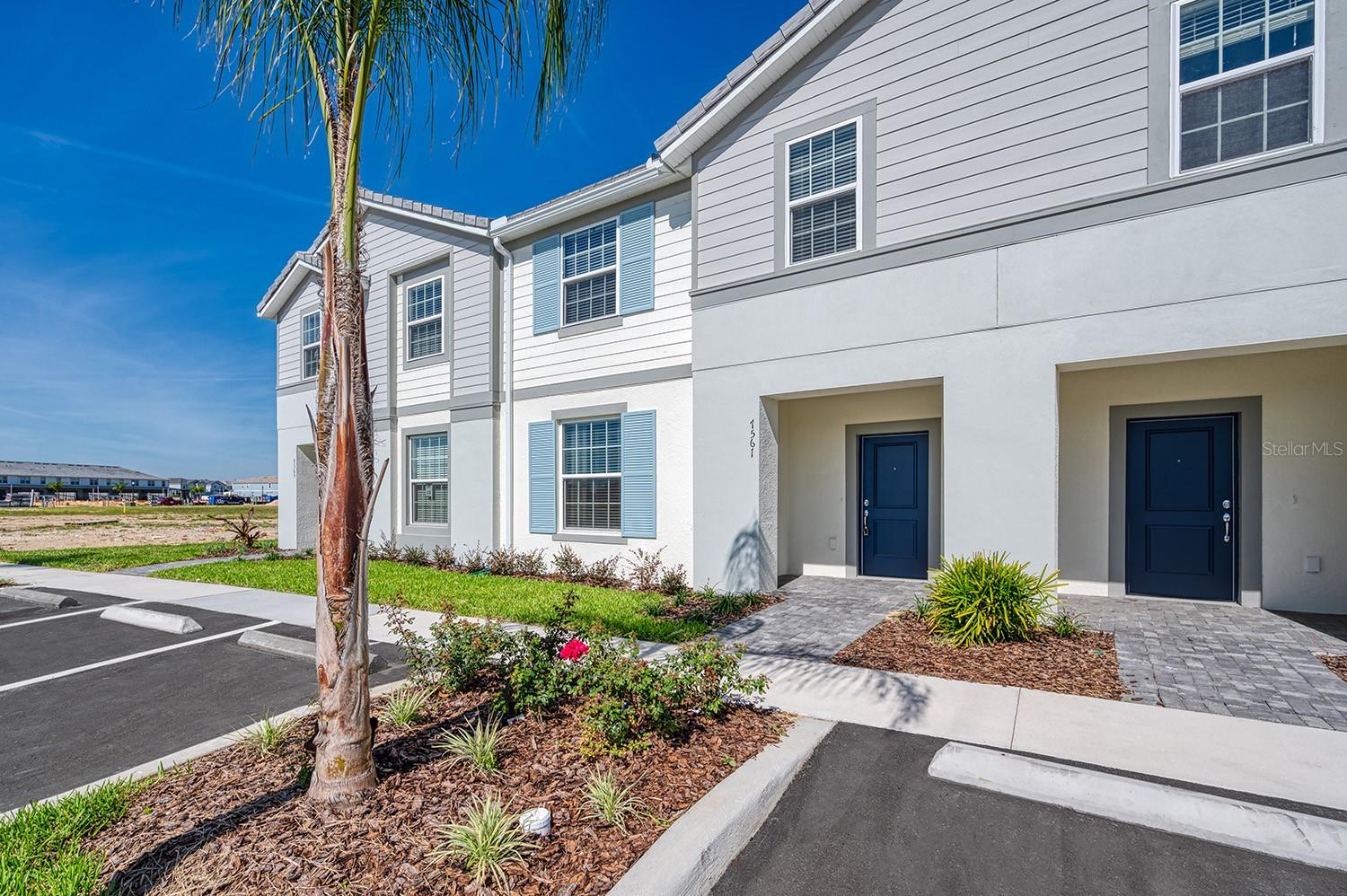 Image 3 of 57 For 7561 Oak Spring Ln