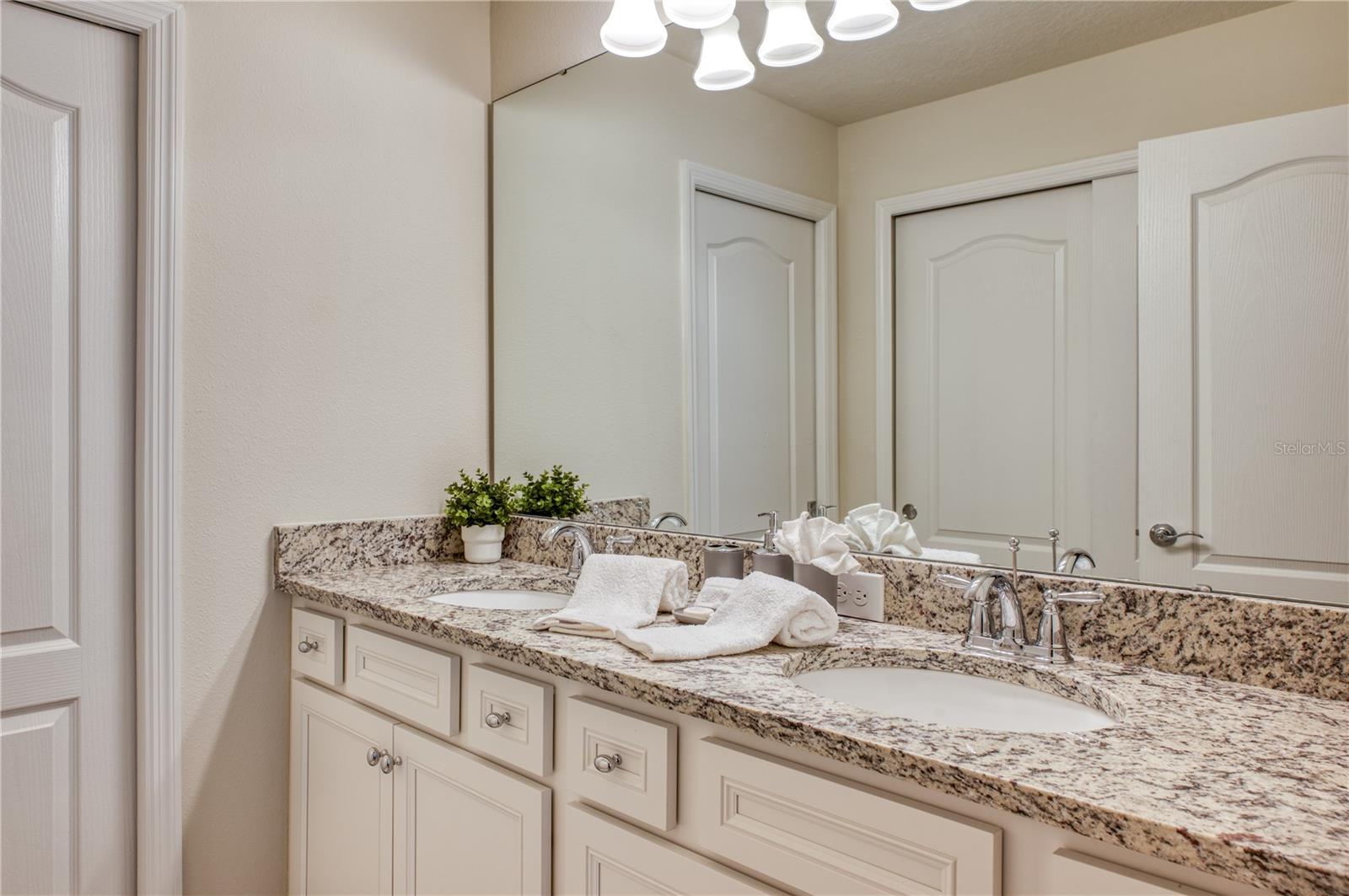 Image 32 of 57 For 7561 Oak Spring Ln