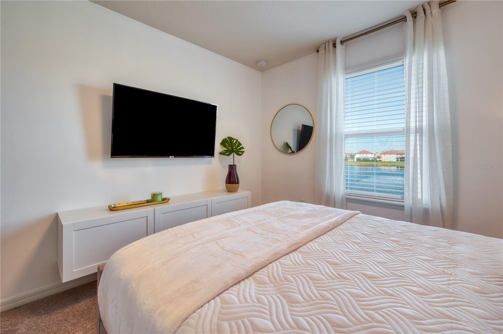 Image 37 of 57 For 7561 Oak Spring Ln