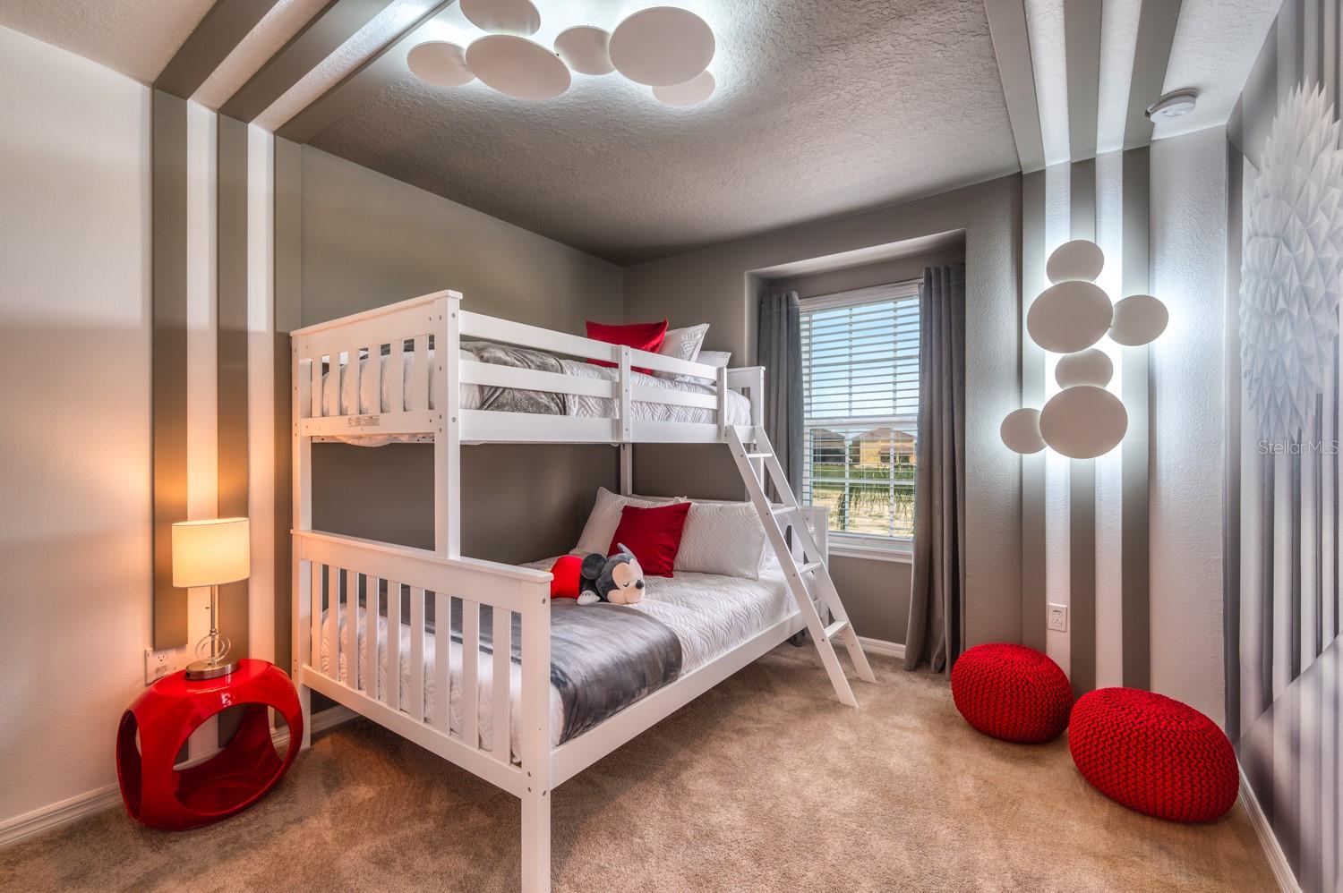 Image 42 of 57 For 7561 Oak Spring Ln