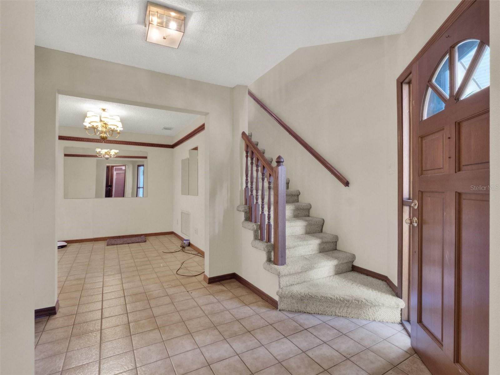 Image 11 of 39 For 662 Nighthawk Circle