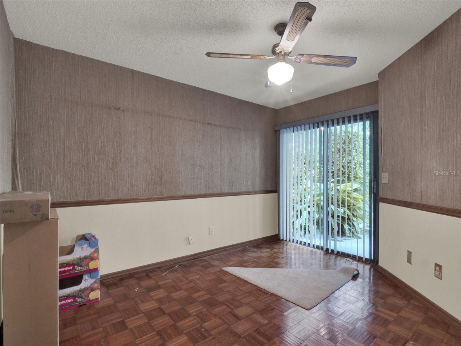 Image 13 of 39 For 662 Nighthawk Circle