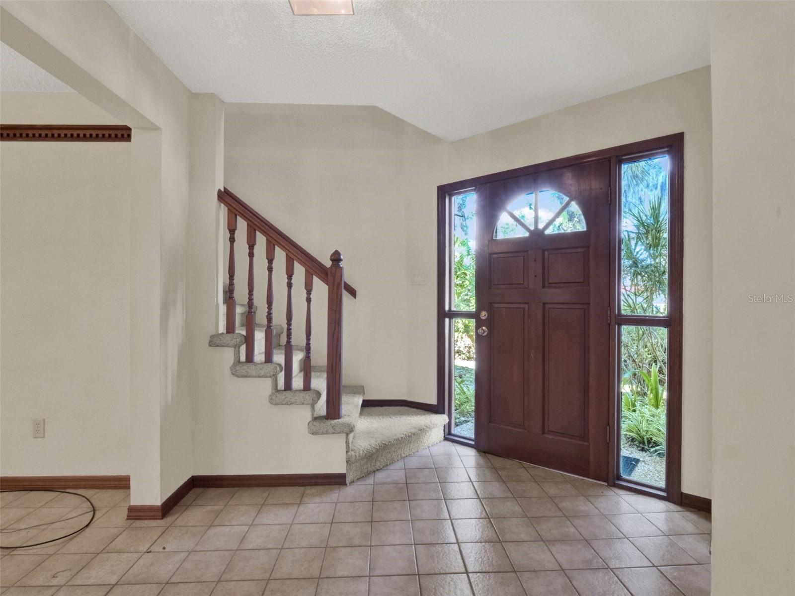 Image 15 of 39 For 662 Nighthawk Circle