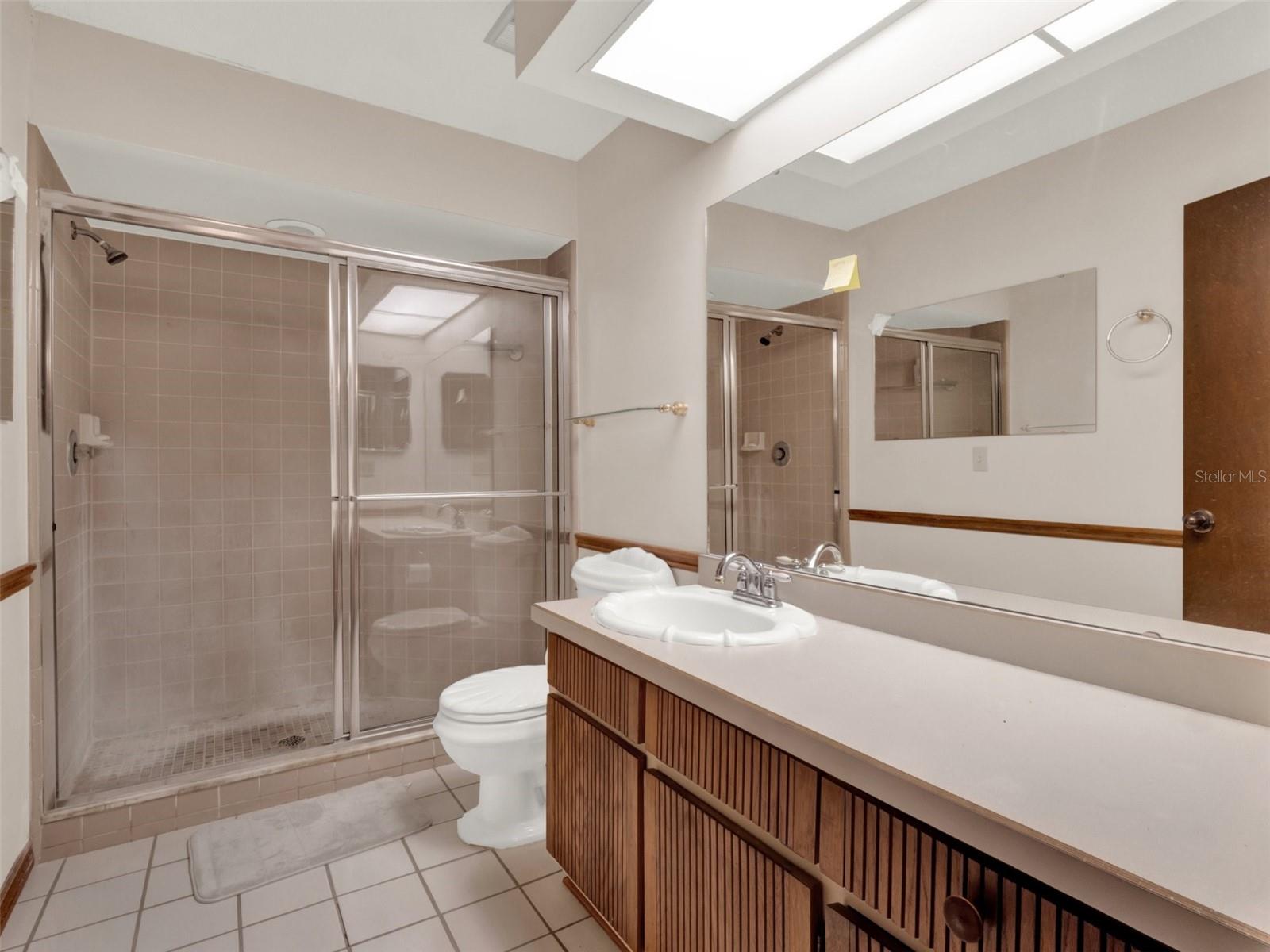 Image 27 of 39 For 662 Nighthawk Circle