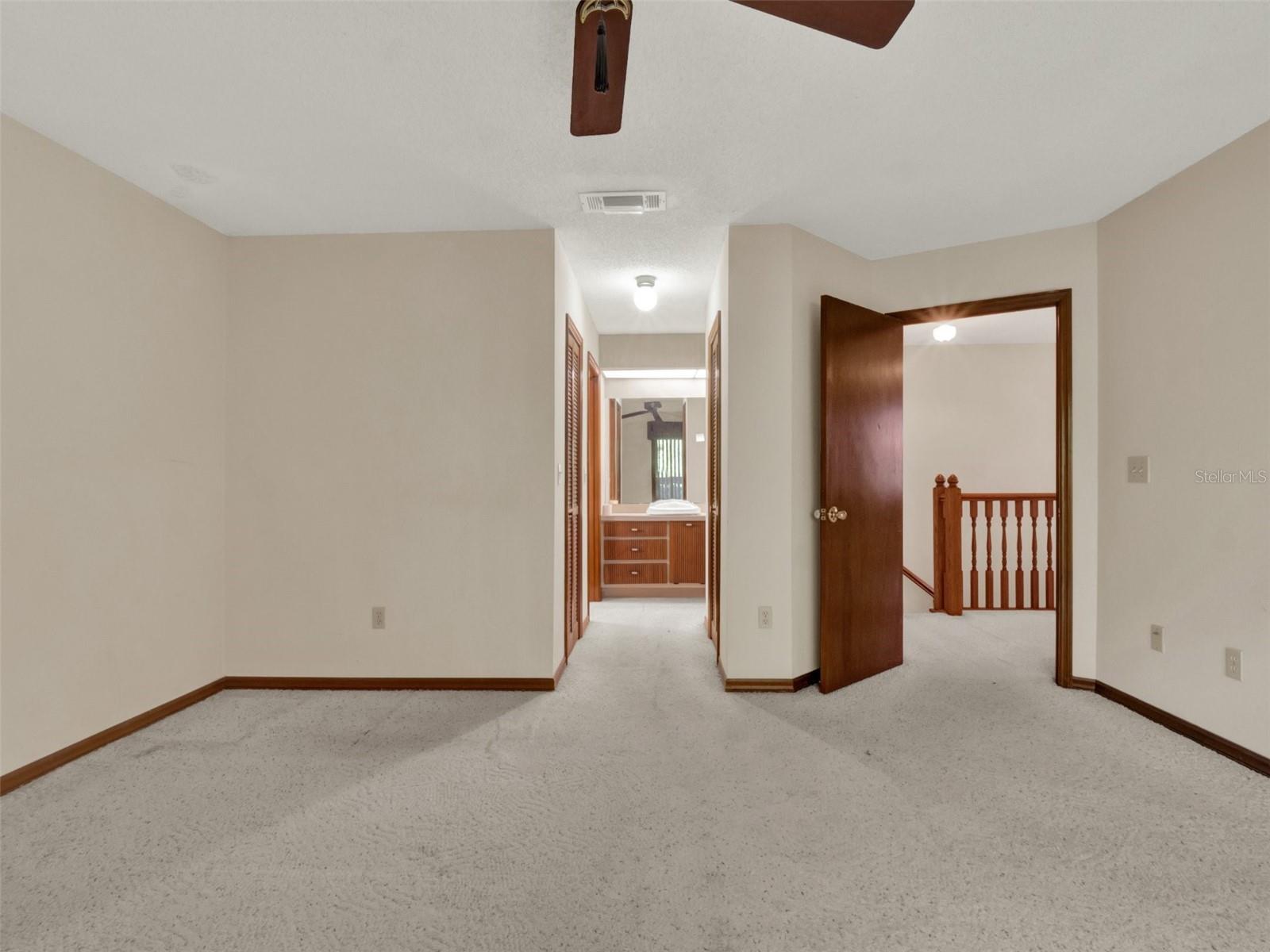 Image 30 of 39 For 662 Nighthawk Circle