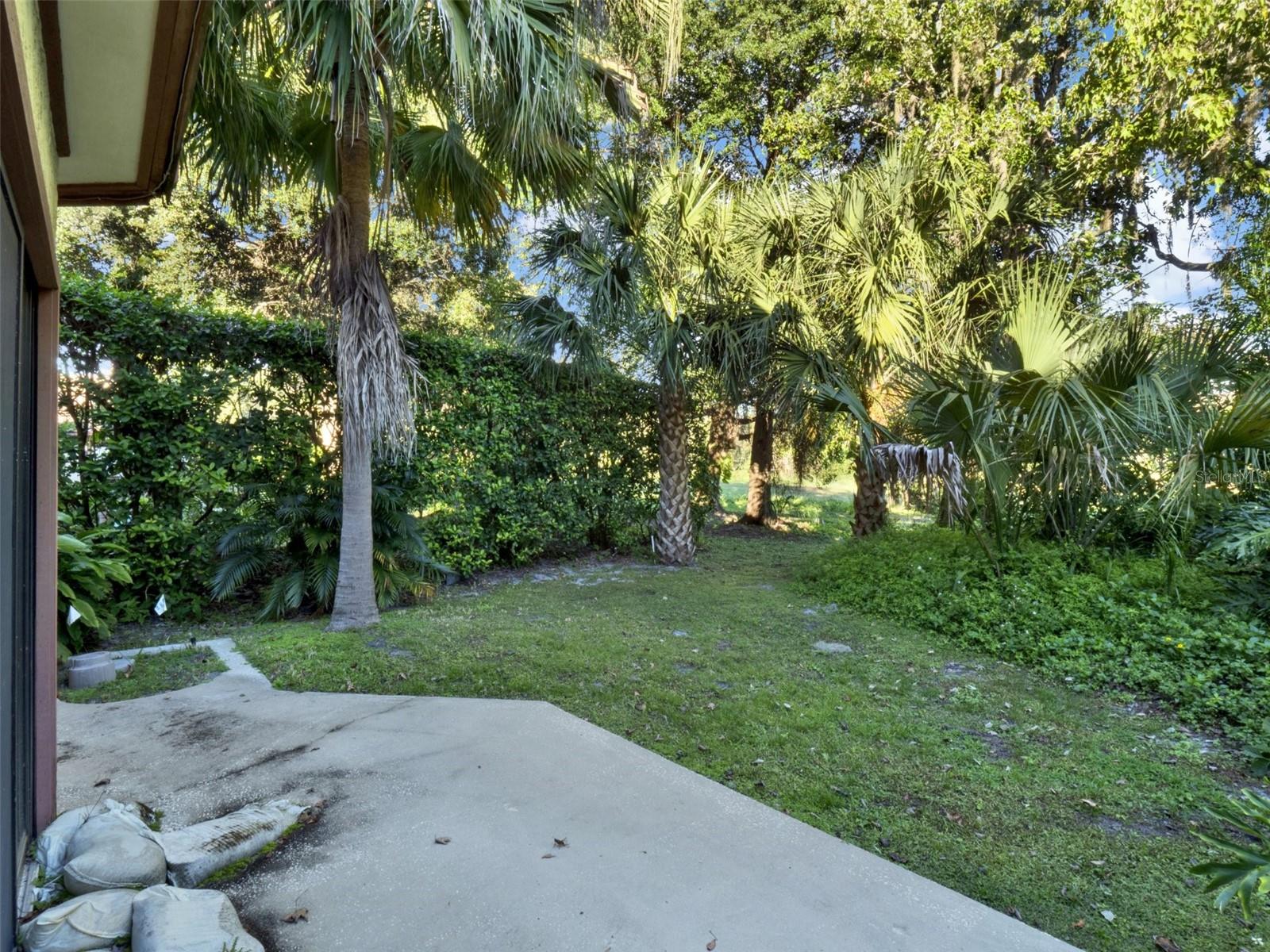 Image 34 of 39 For 662 Nighthawk Circle