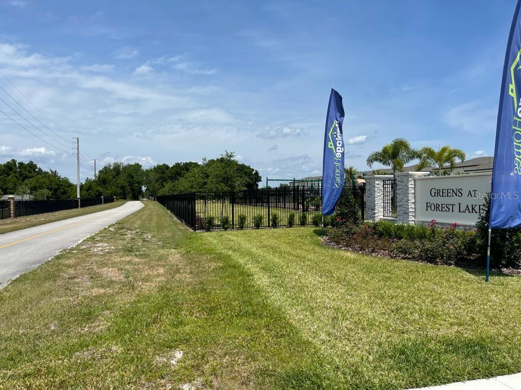 Image 57 of 60 For 975 Robin Holly Street