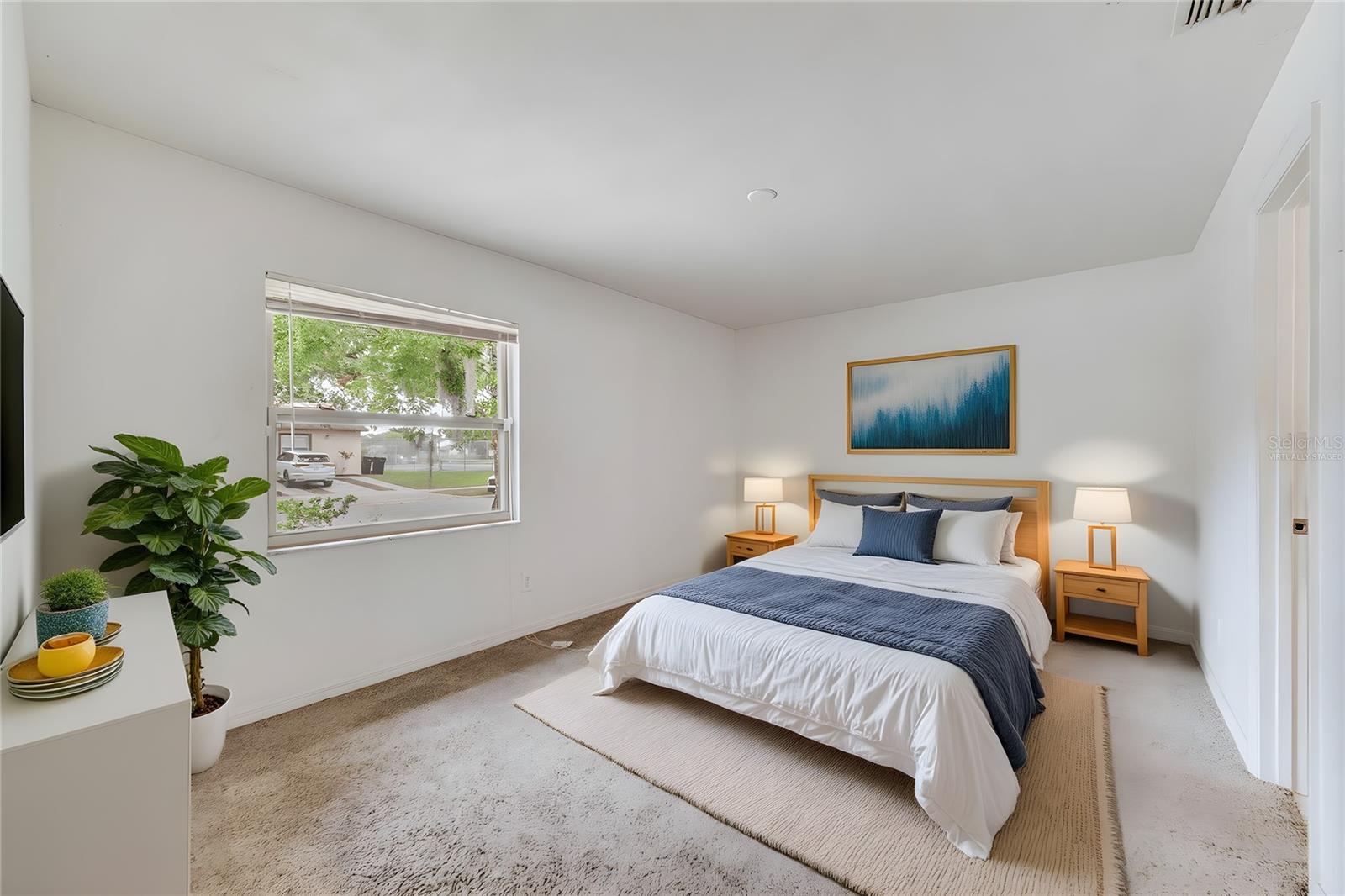 Image 7 of 22 For 7850 Altavan Avenue