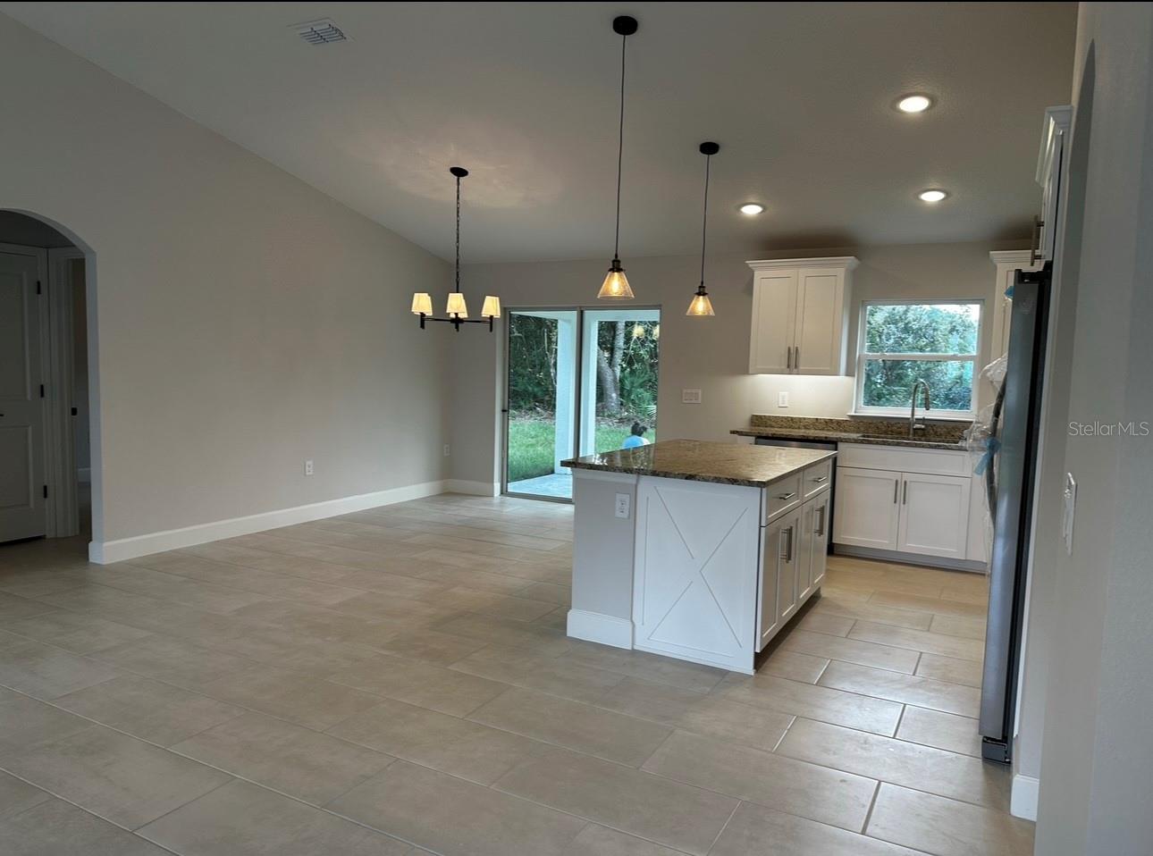 Image 8 of 16 For 1450 5th Avenue