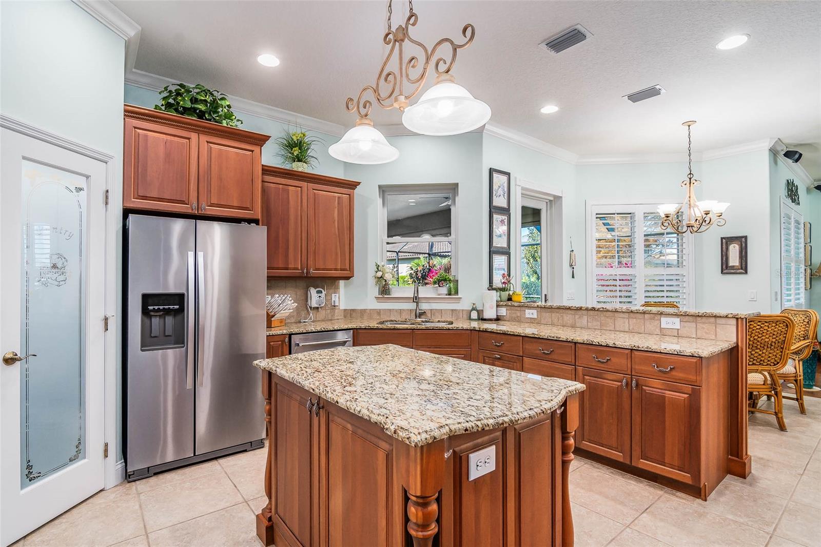 Image 14 of 82 For 6115 Anello Drive