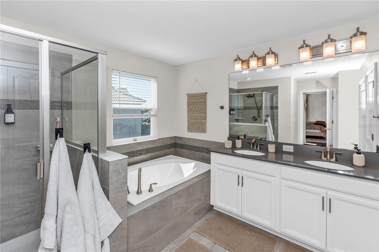 Listing photo id 12 for 1455 Olympic Club Boulevard