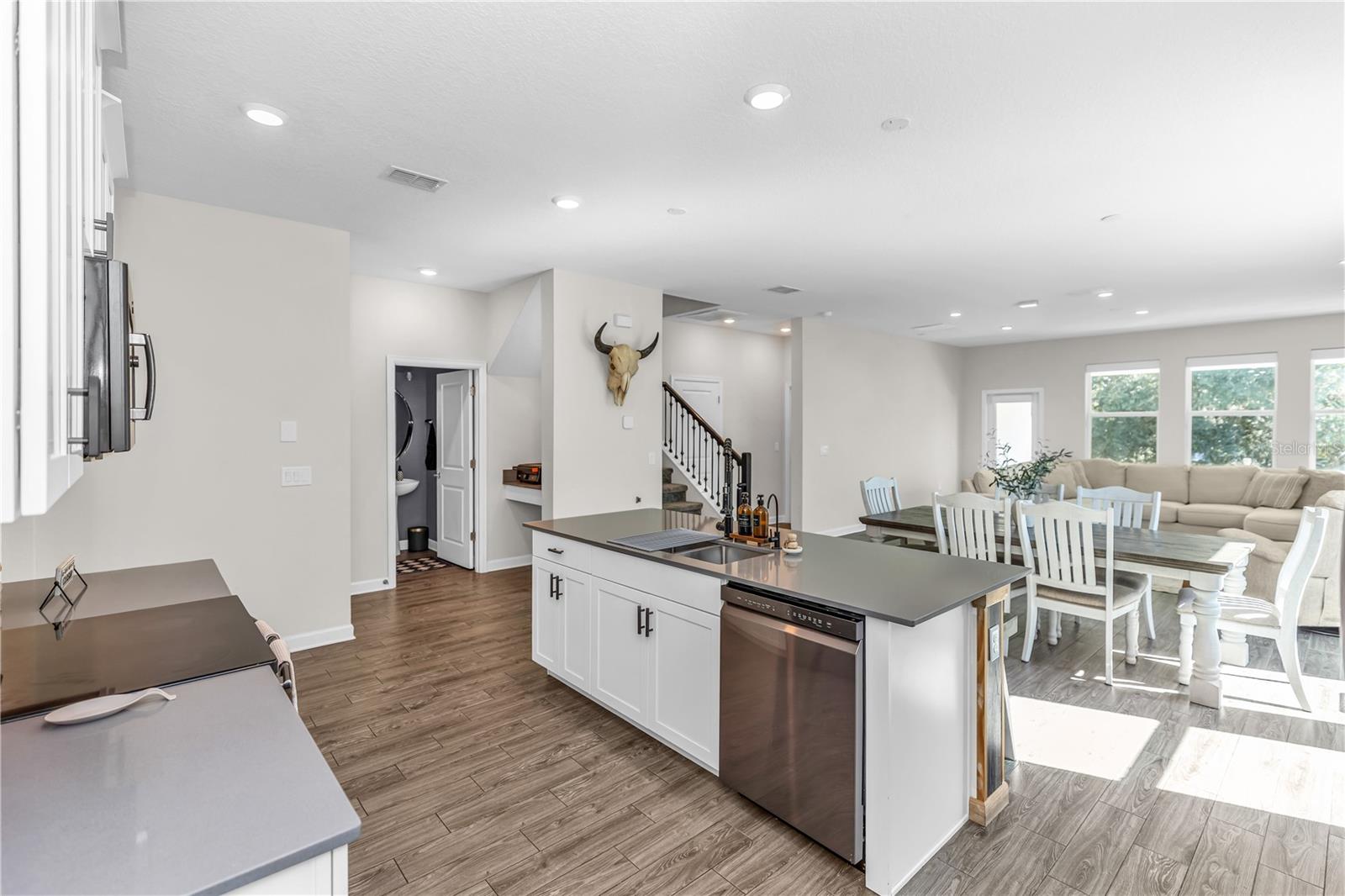 Listing photo id 5 for 1455 Olympic Club Boulevard