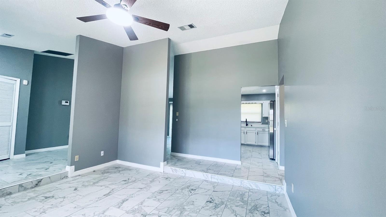 Image 8 of 20 For 6807 Galle Court