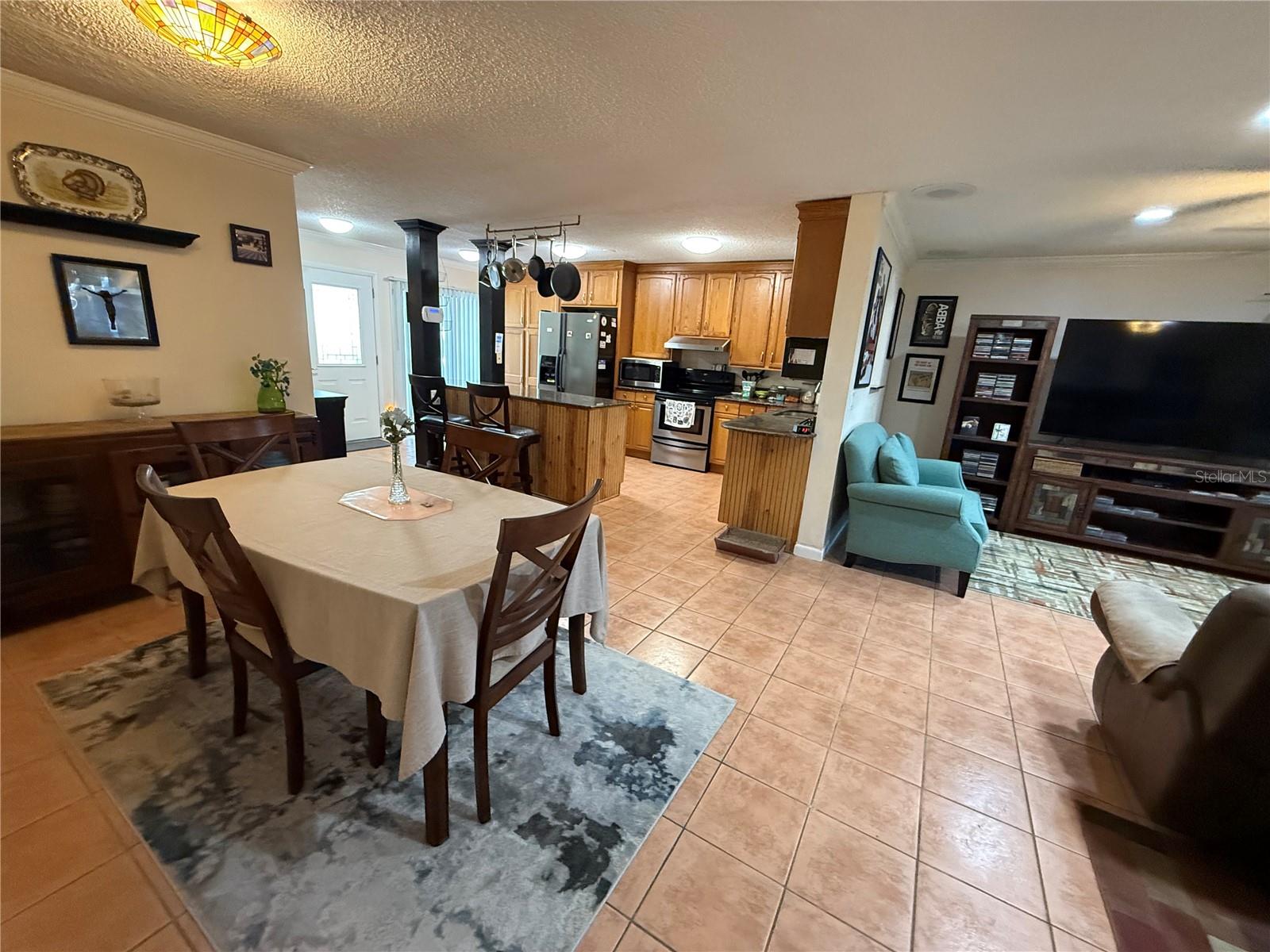 Image 12 of 34 For 2401 Antilles Drive