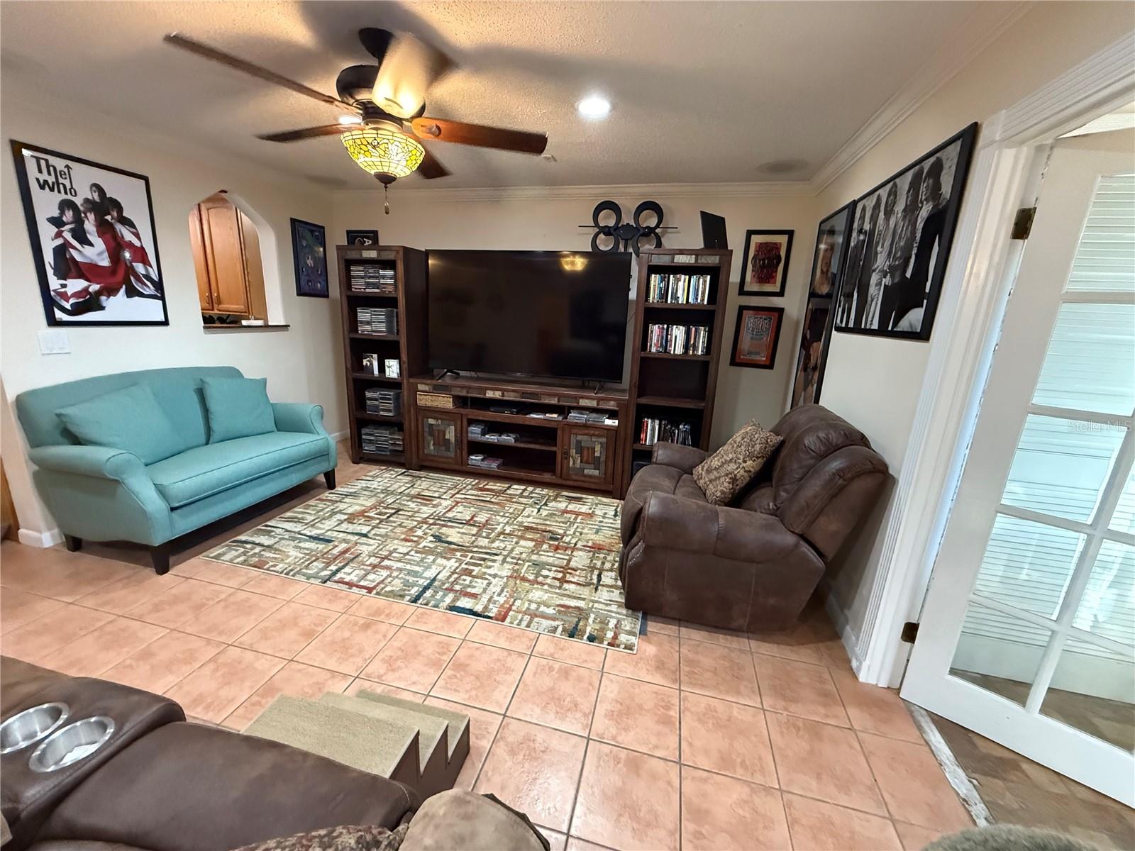 Image 13 of 34 For 2401 Antilles Drive