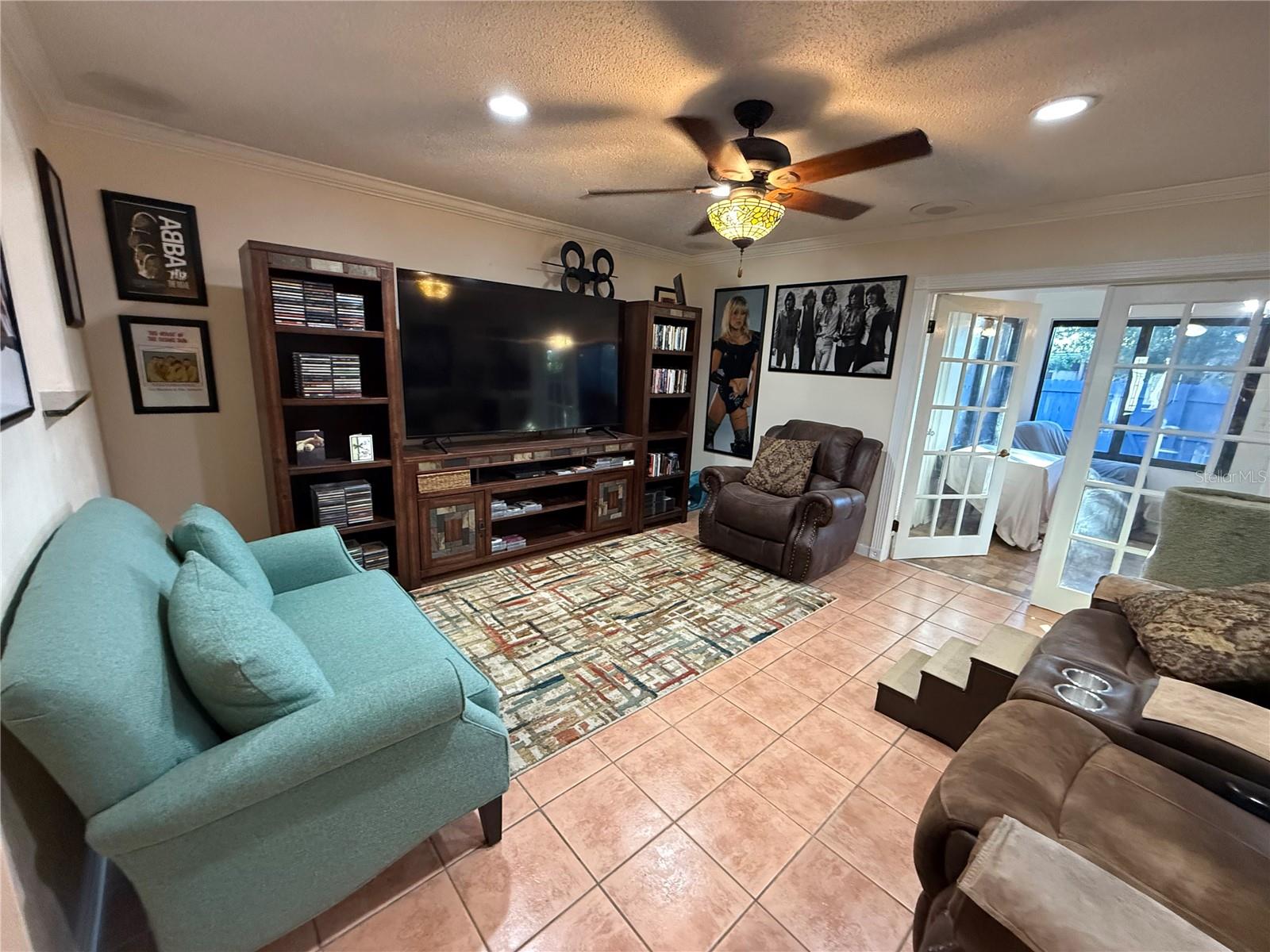 Image 15 of 34 For 2401 Antilles Drive