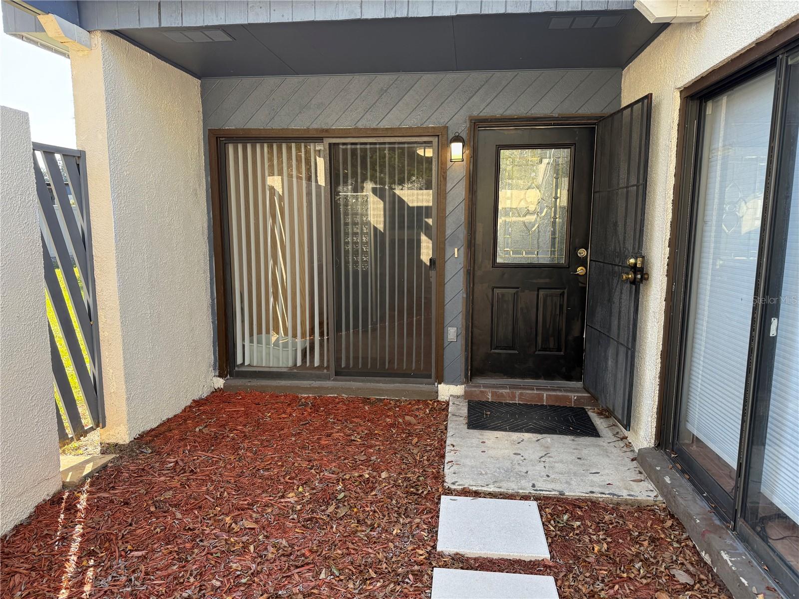 Image 3 of 34 For 2401 Antilles Drive